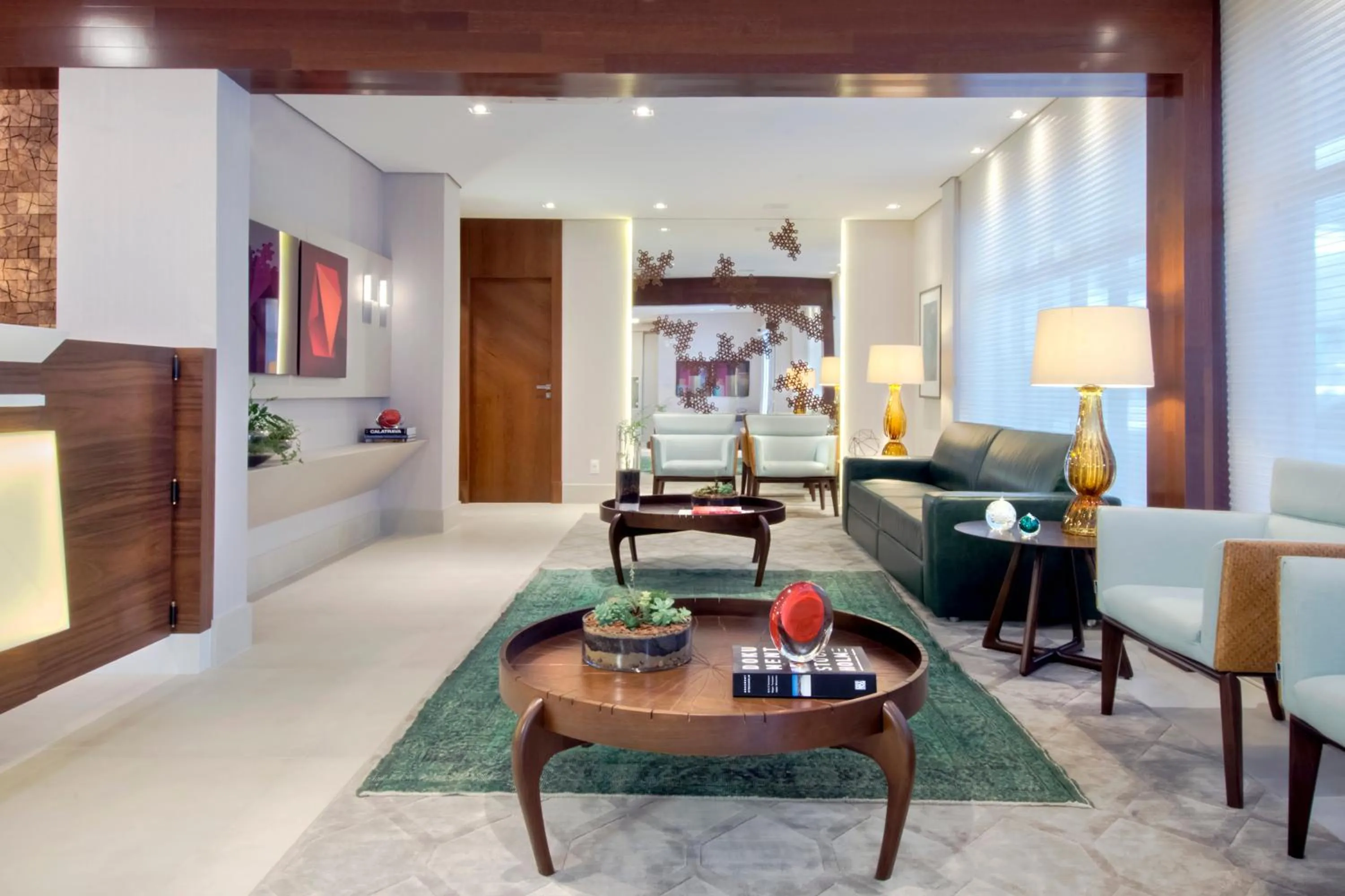 Communal lounge/ TV room in Hotel Blumenau - Balneário Camboriú