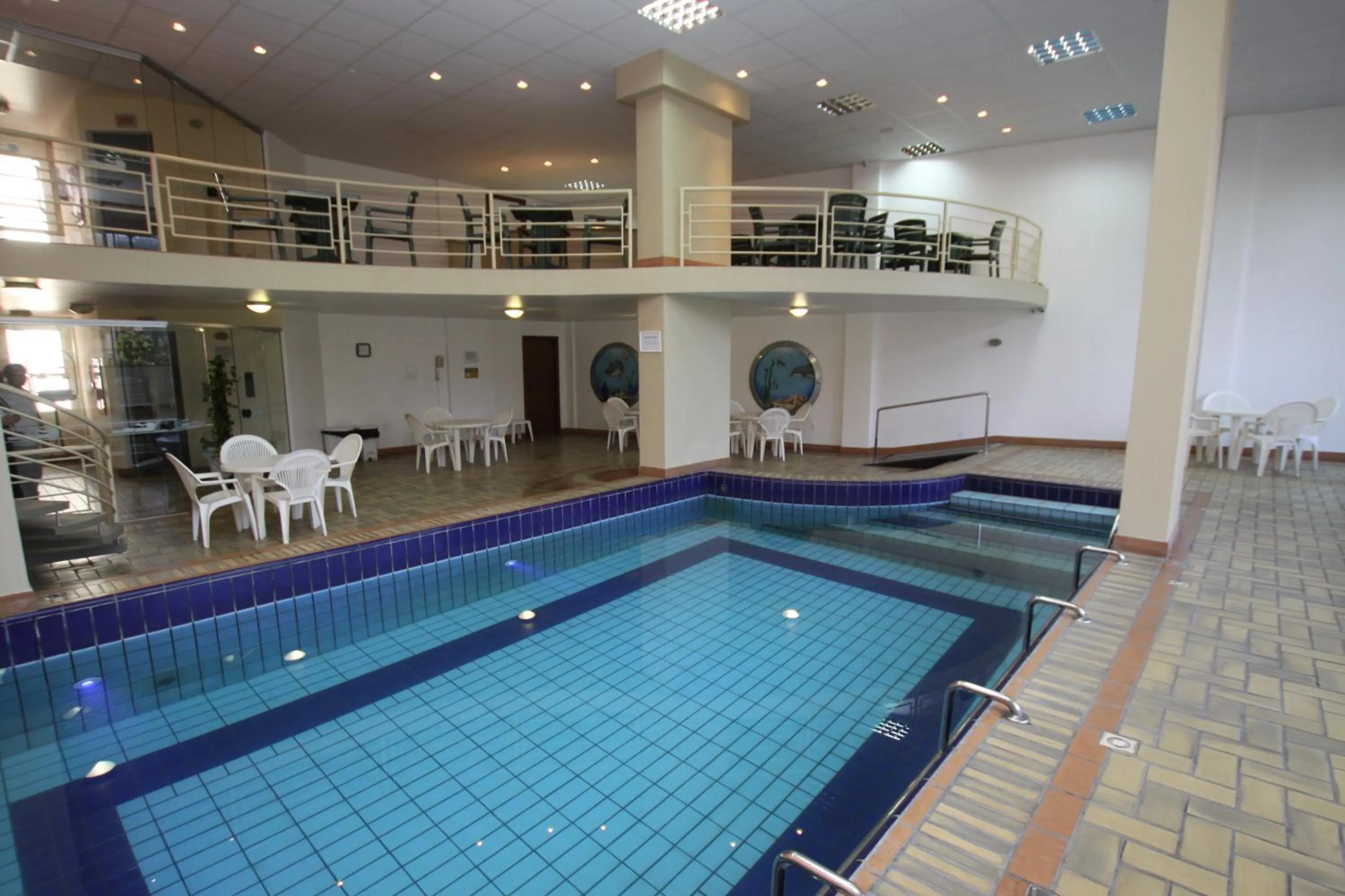 Swimming pool in Hotel Blumenau - Balneário Camboriú