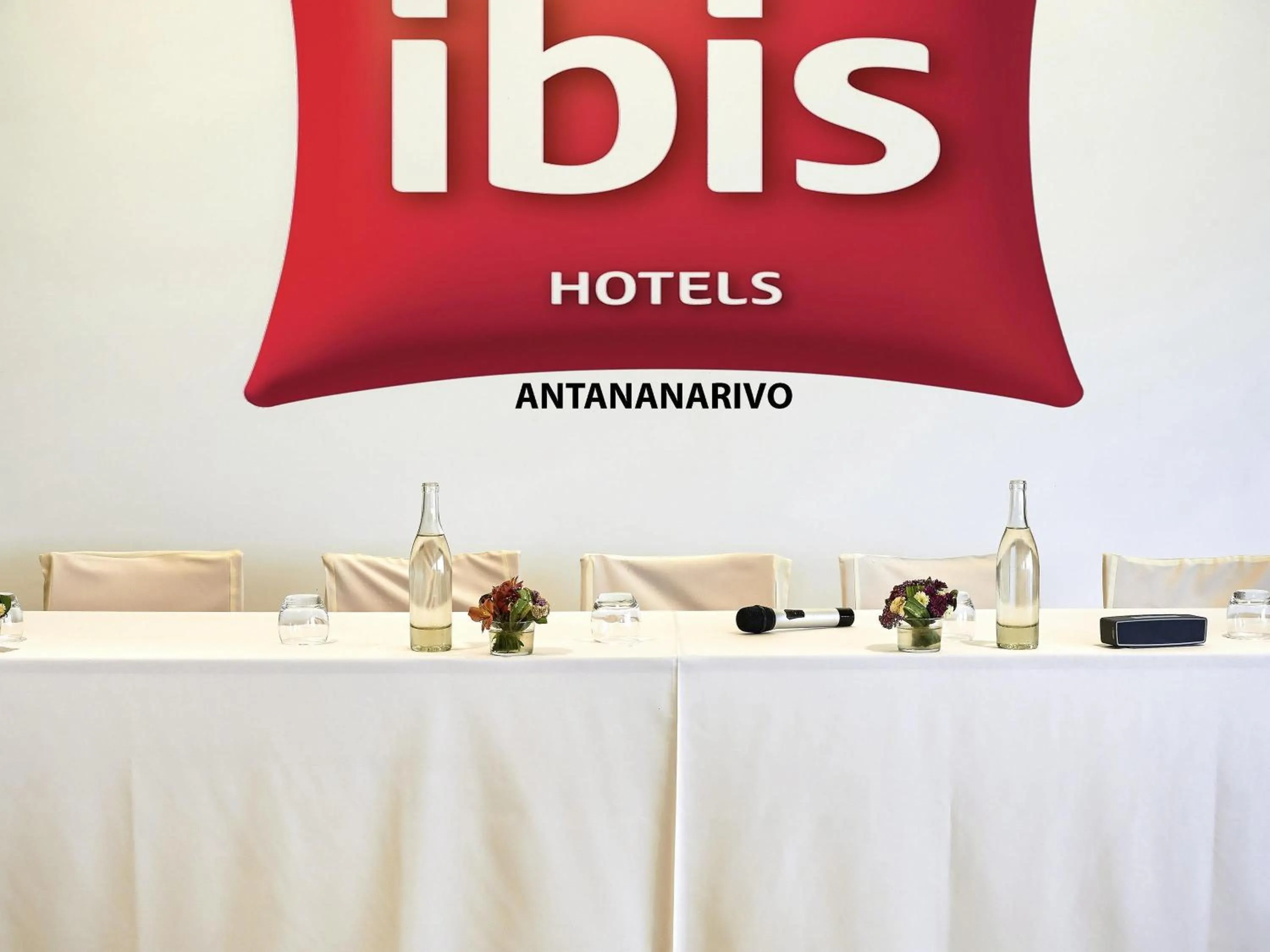 Meeting/conference room in Ibis Antananarivo Ankorondrano