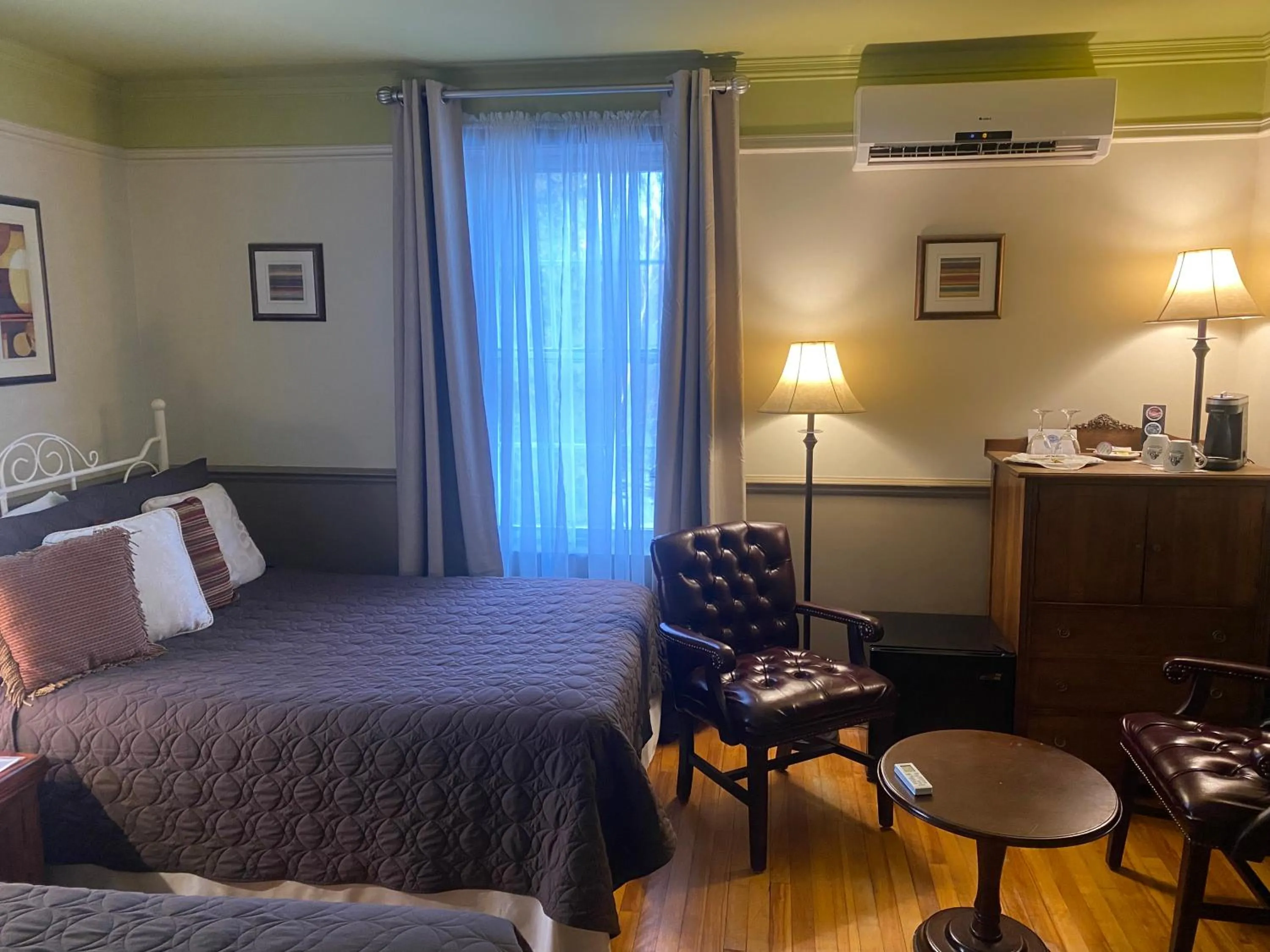 Bed in Au Manoir de la rue Merry