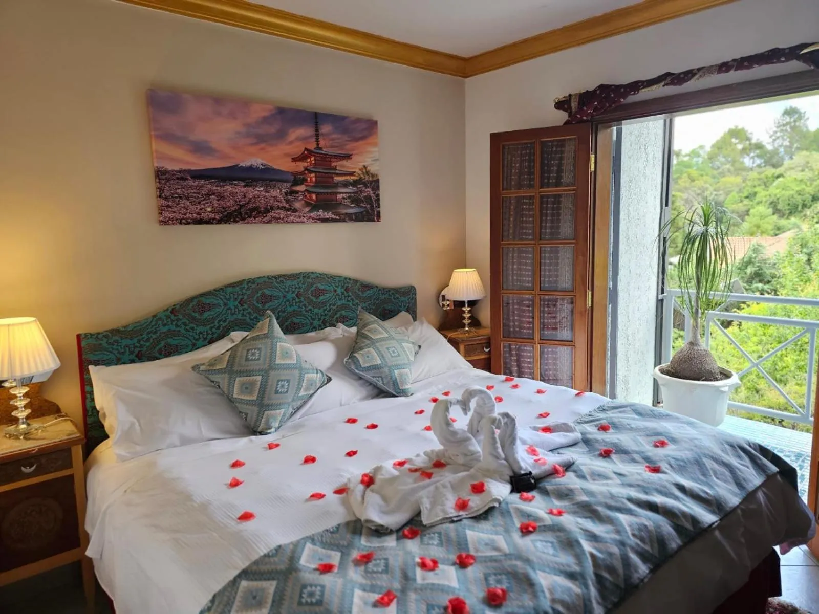 View (from property/room), Bed in Pousada de Charme Vila Natal