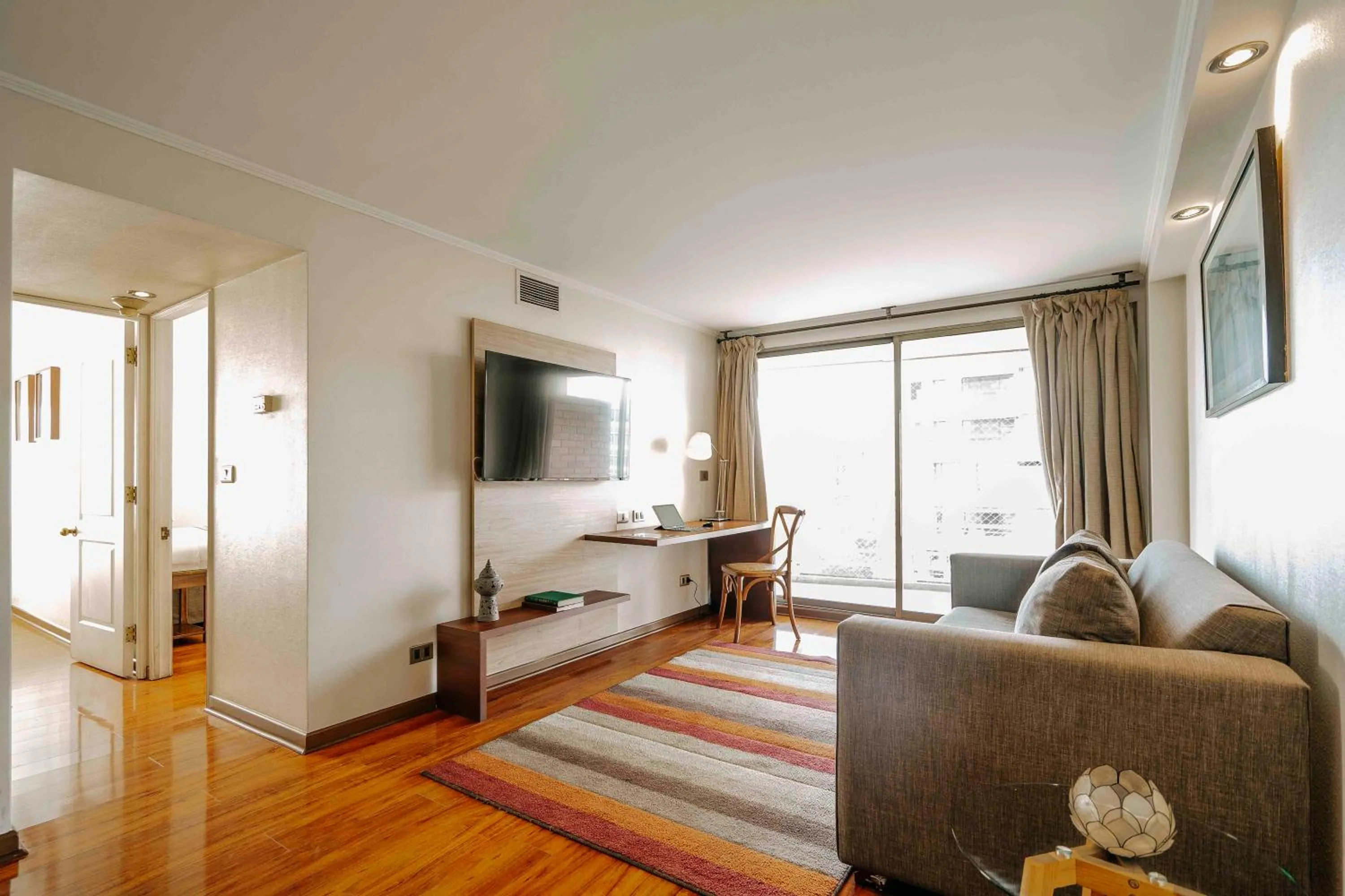 TV and multimedia in Time Suite - Comfort Apartments