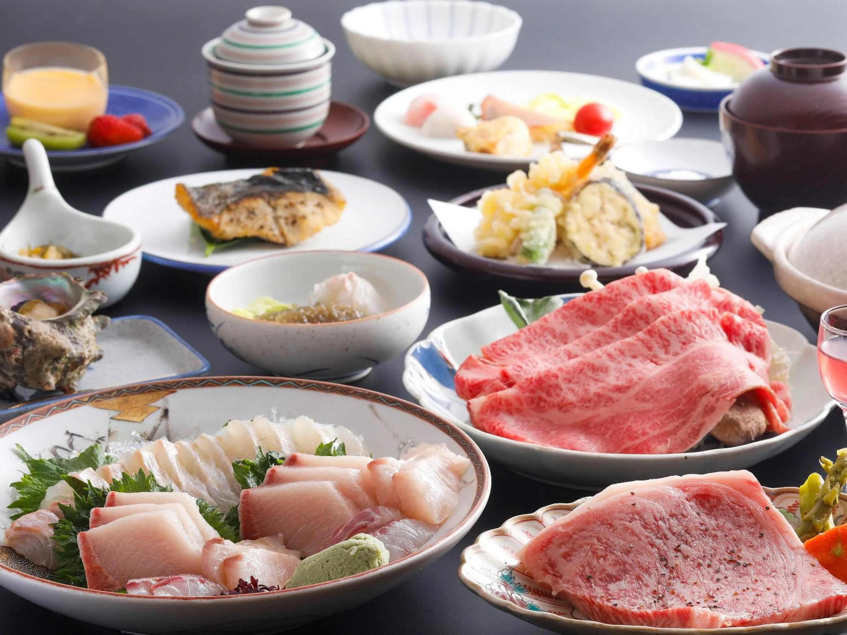 Food in Seikiro Ryokan Historical Museum Hotel