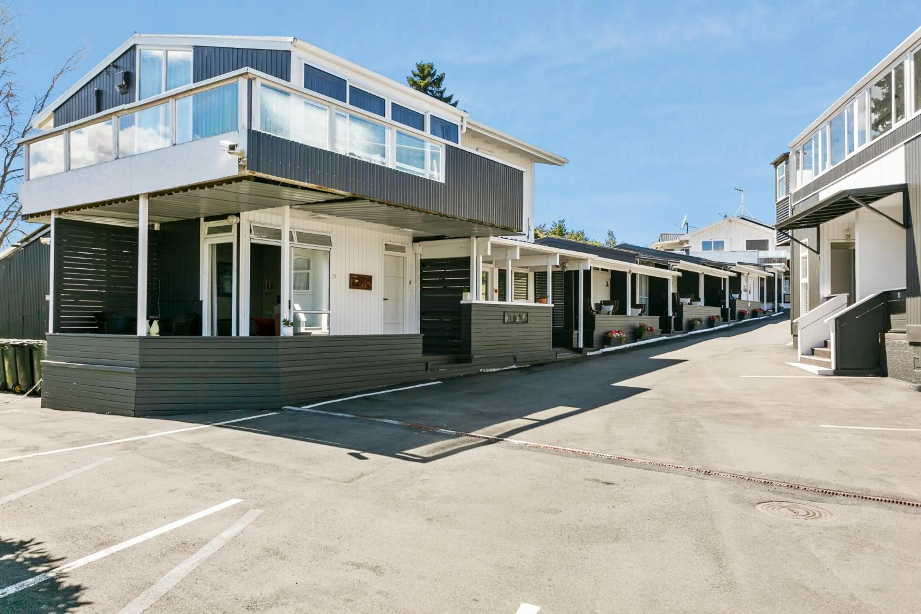 Property Building in VU Thermal Lodge