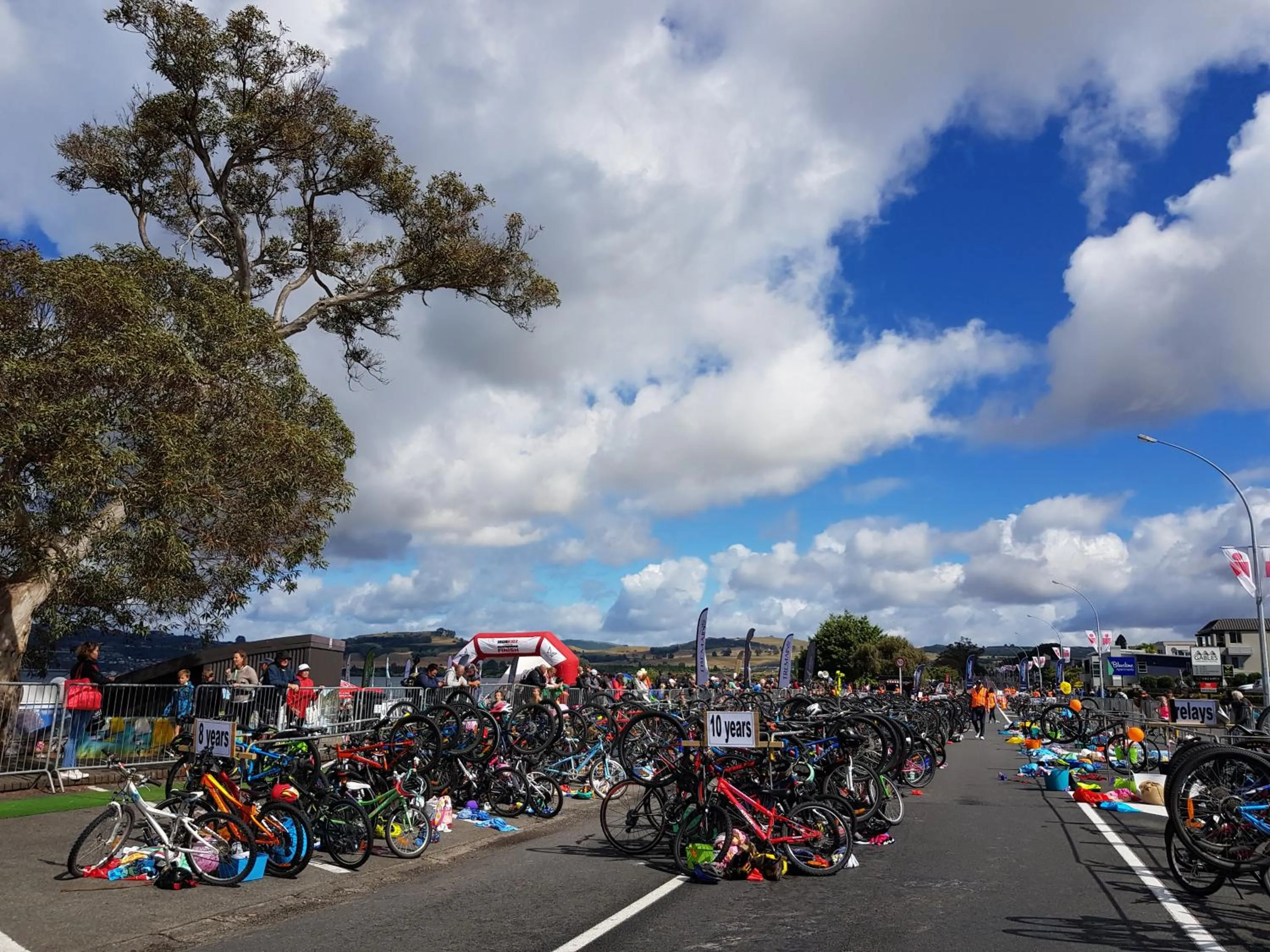 People in VU Thermal Lodge