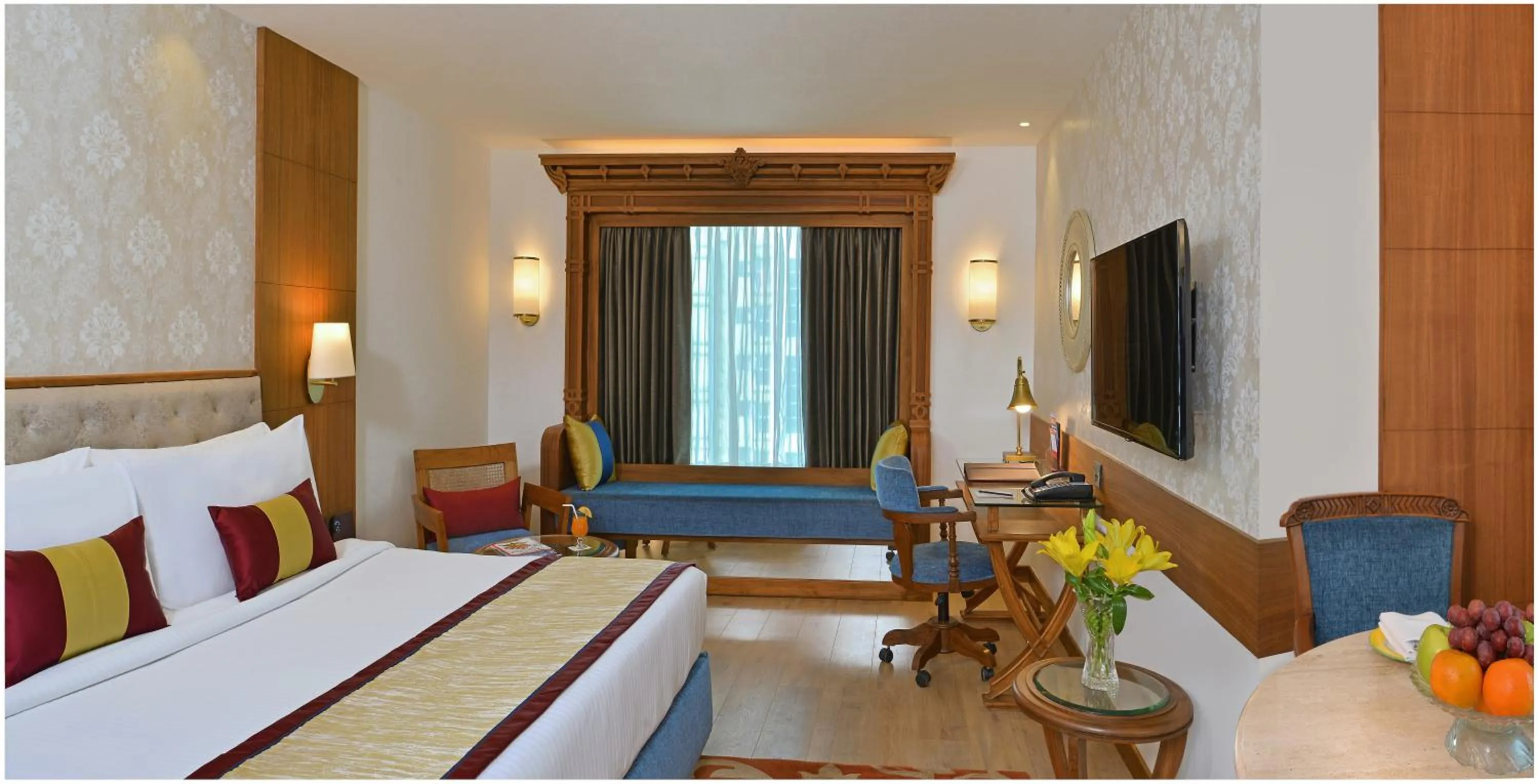 Photo of the whole room, Bed in Fortune Landmark, Ahmedabad - Member ITC Hotels' Group