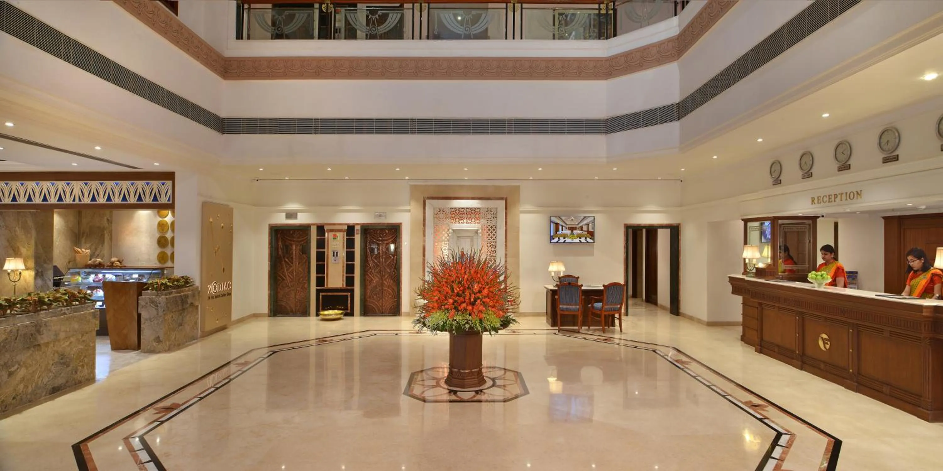 Lobby or reception in Fortune Landmark, Ahmedabad - Member ITC Hotels' Group