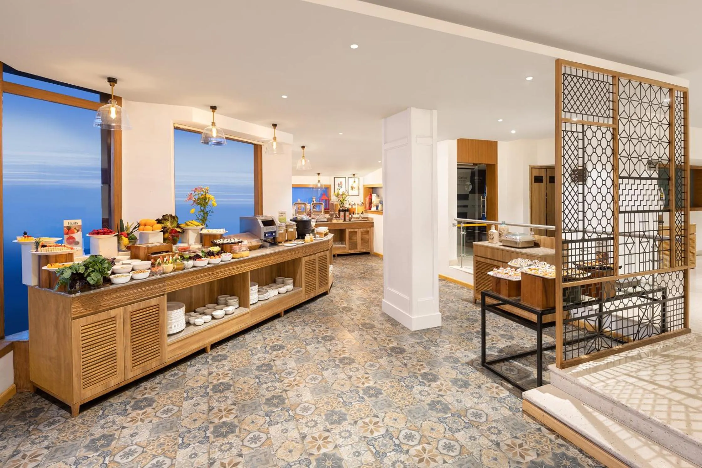 Breakfast in Fortune Resort Grace, Mussoorie - Member ITC Hotels' Group