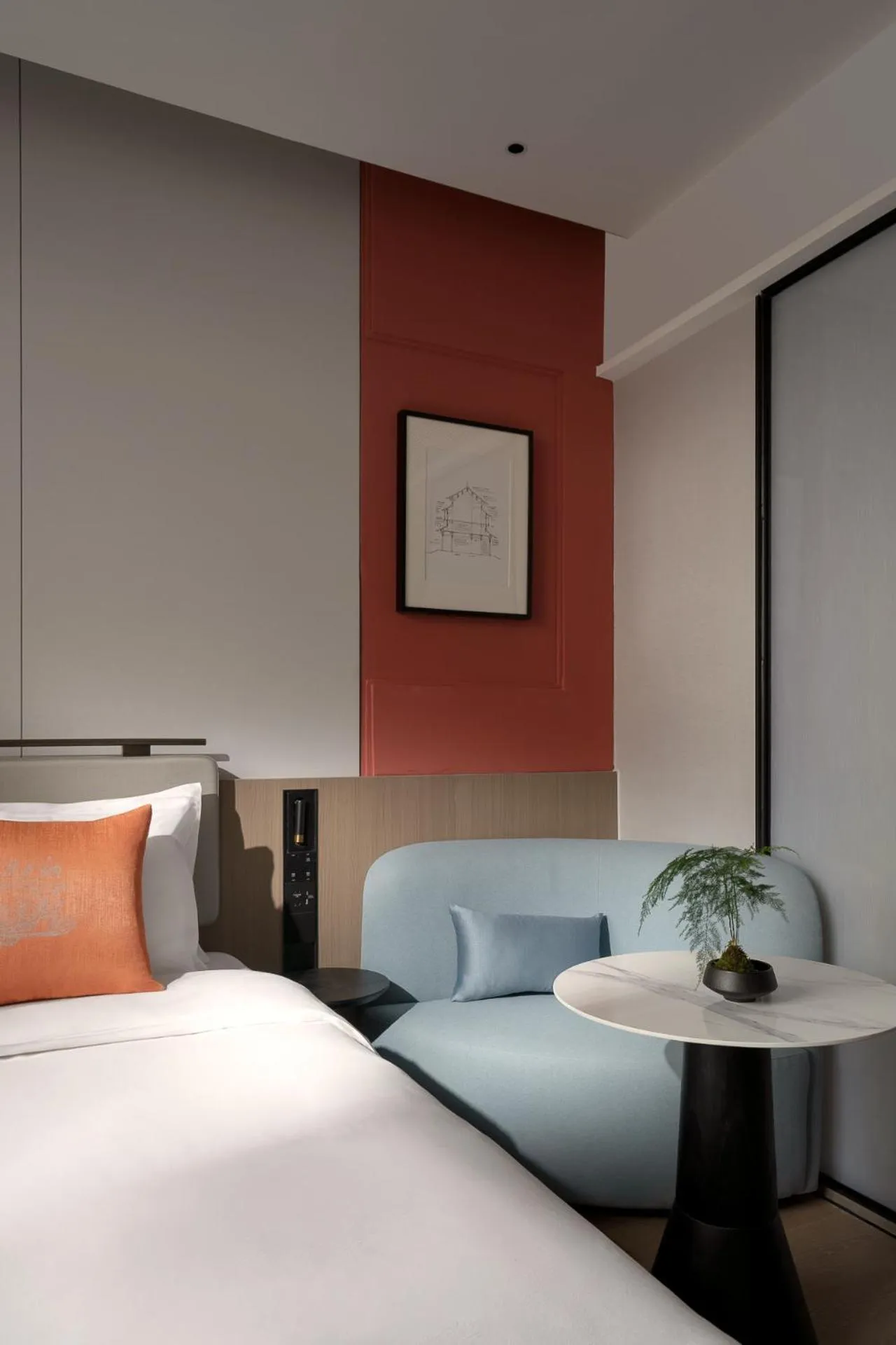 Photo of the whole room, Bed in SSAW Garden Hotel Beijing