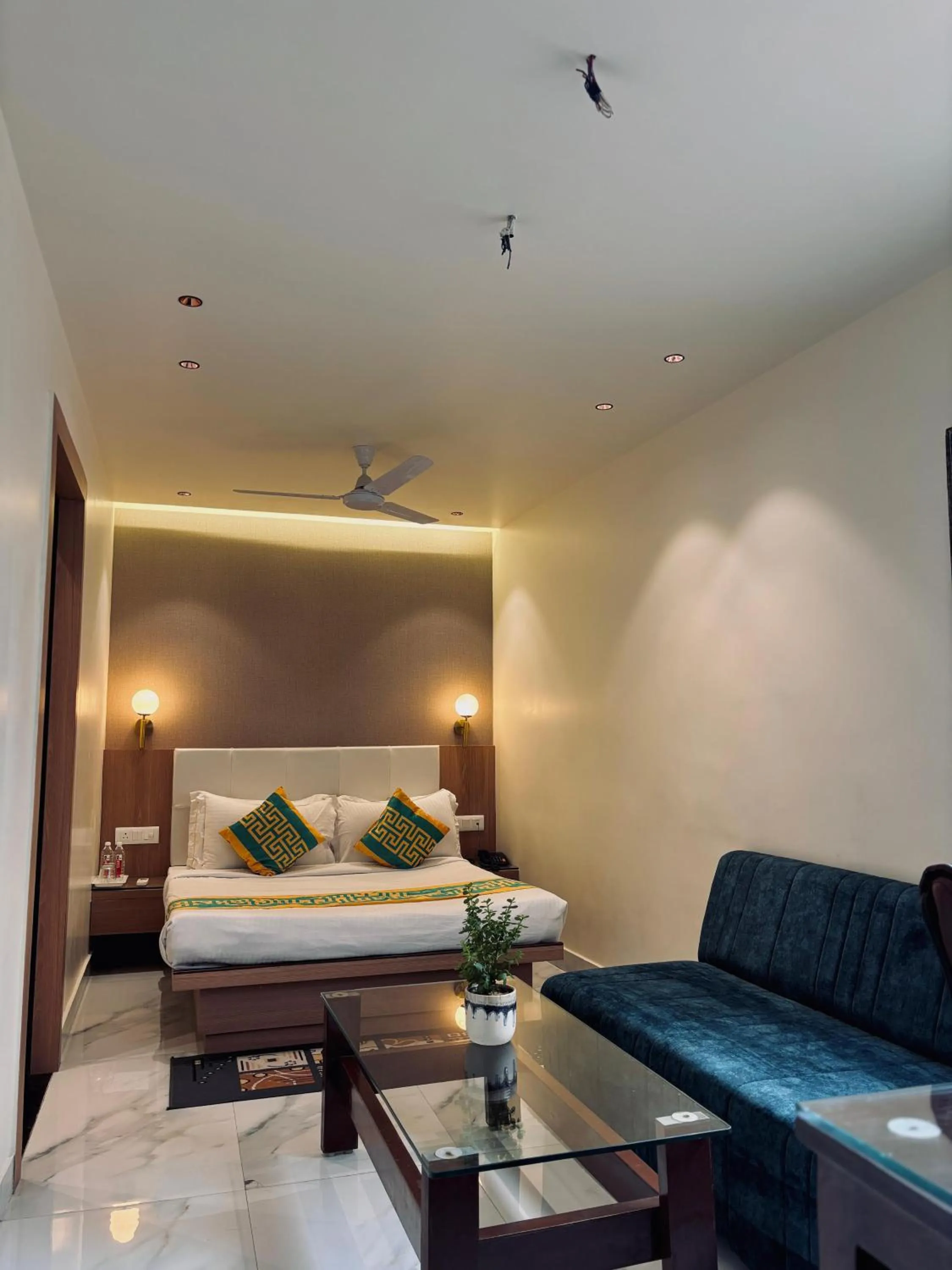 Bed in Taj Inn Hotel