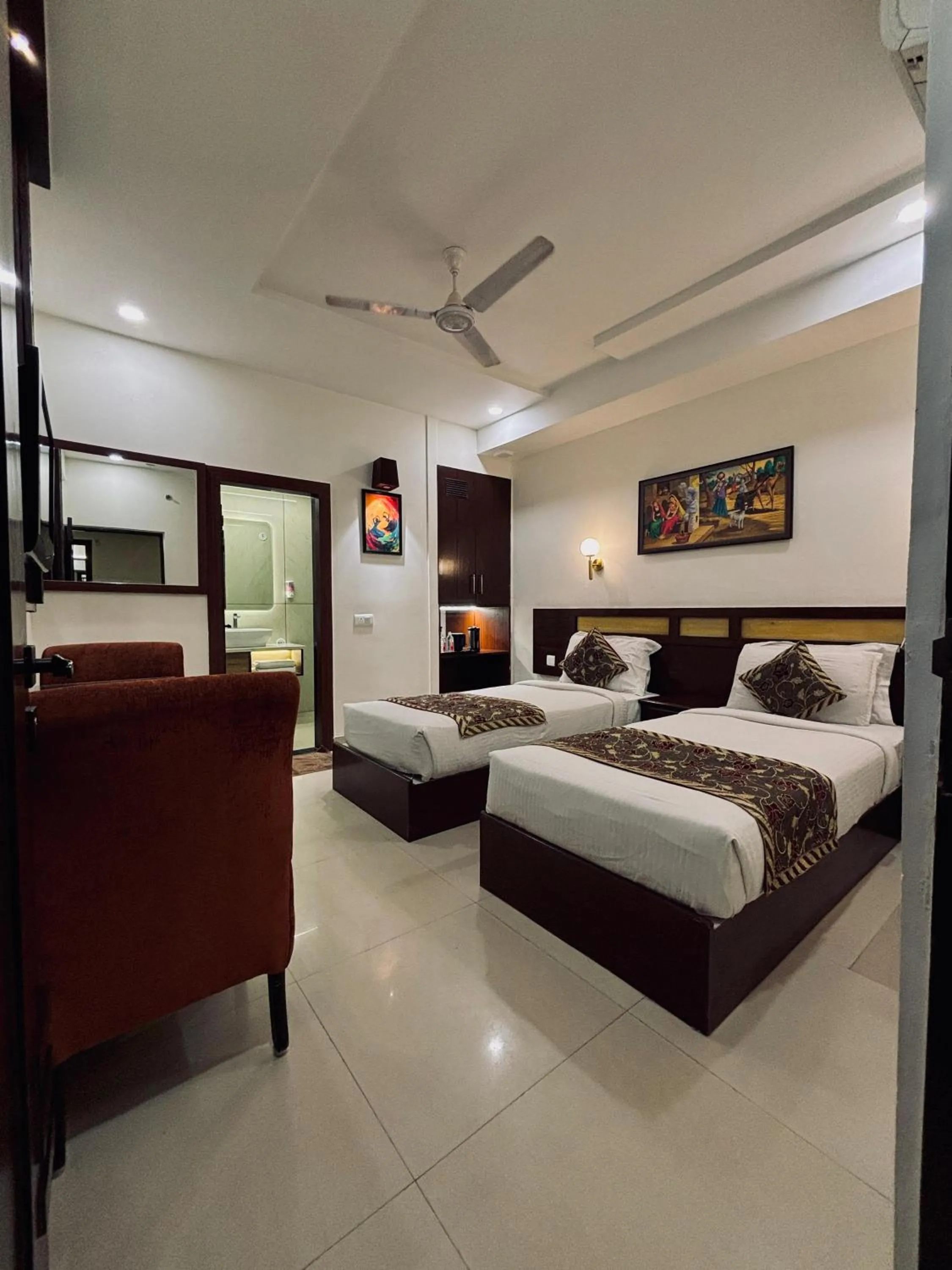 Bed in Taj Inn Hotel