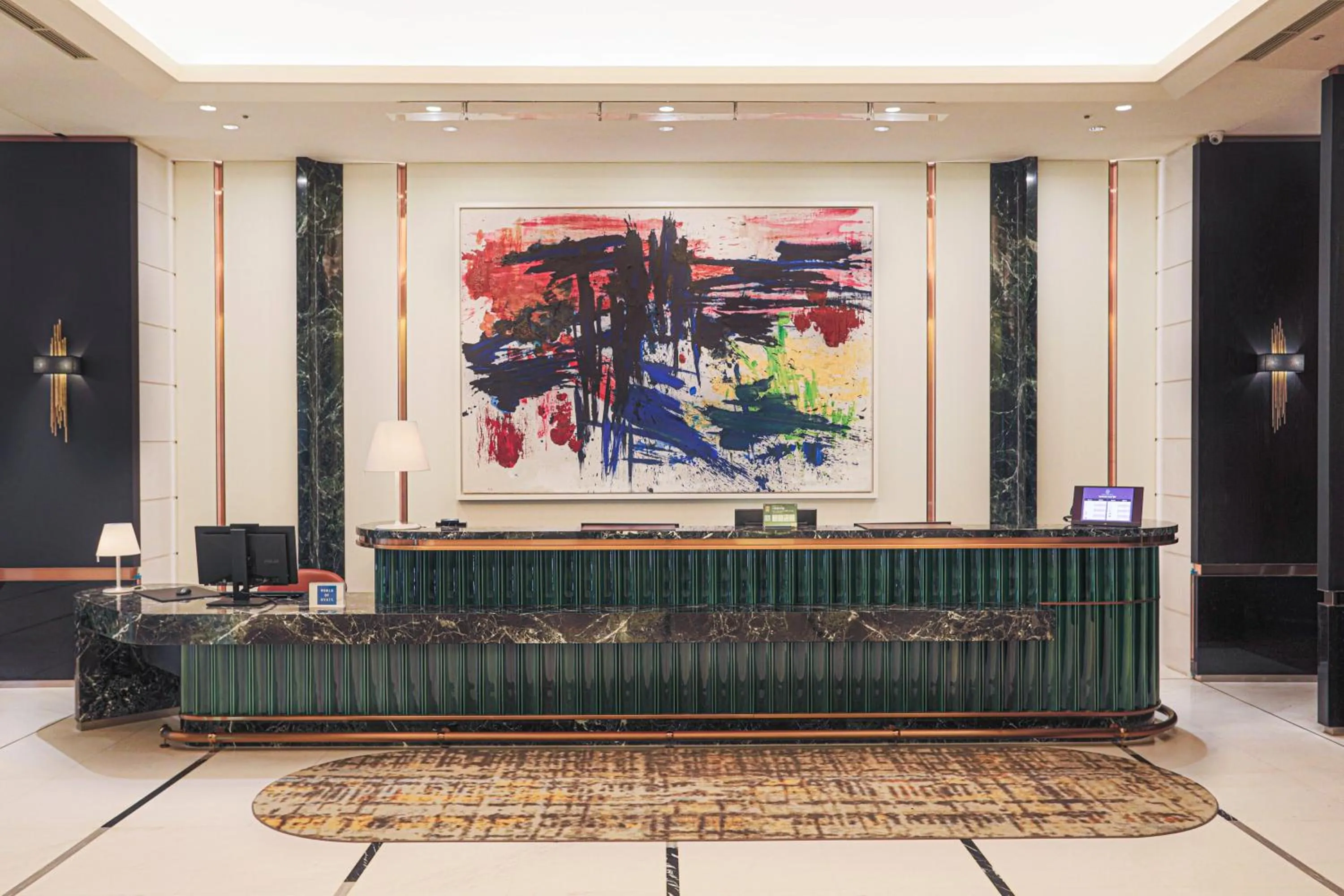 Lobby or reception in Grand Victoria Hotel