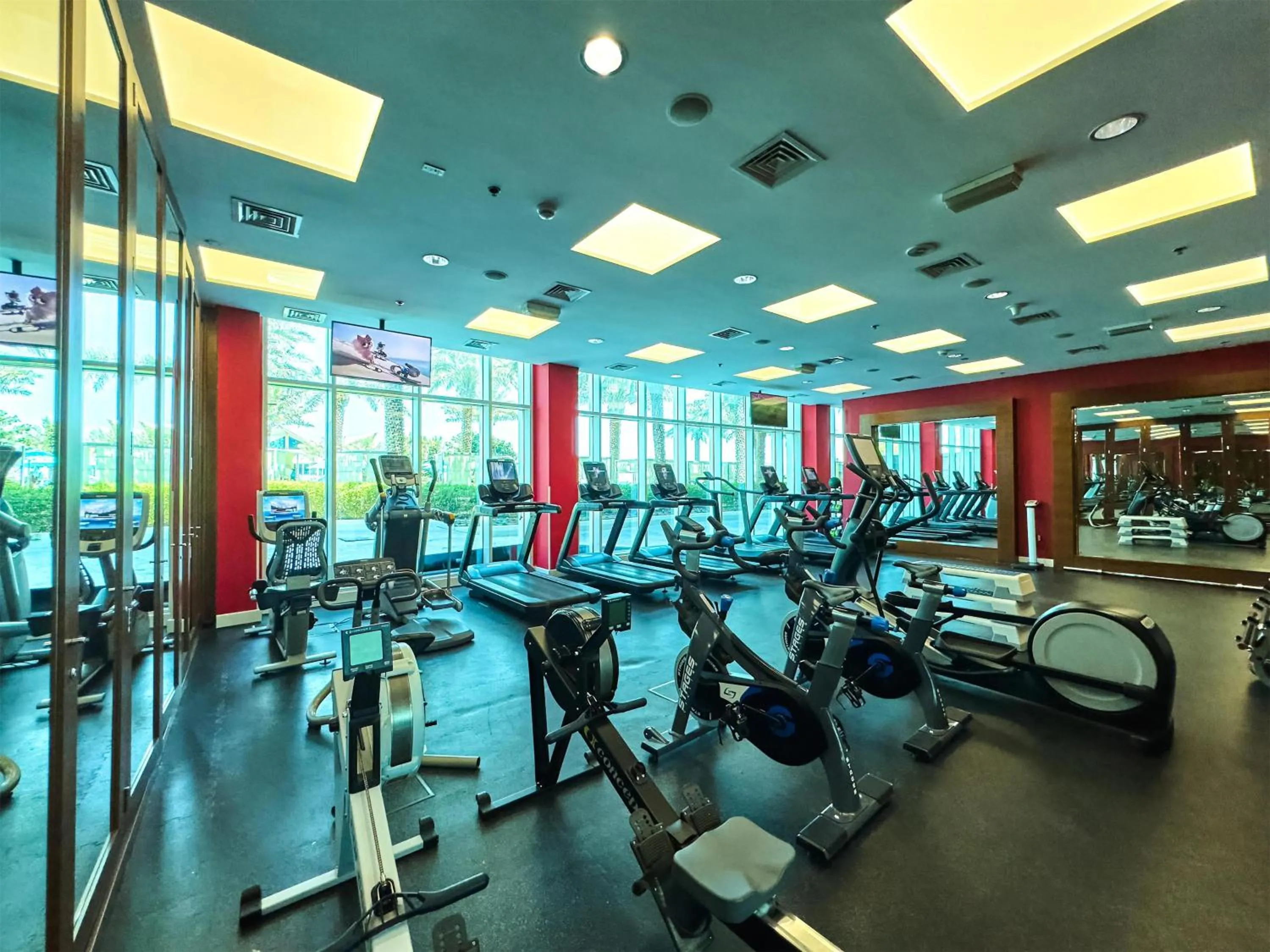Fitness centre/facilities in Hilton Doha