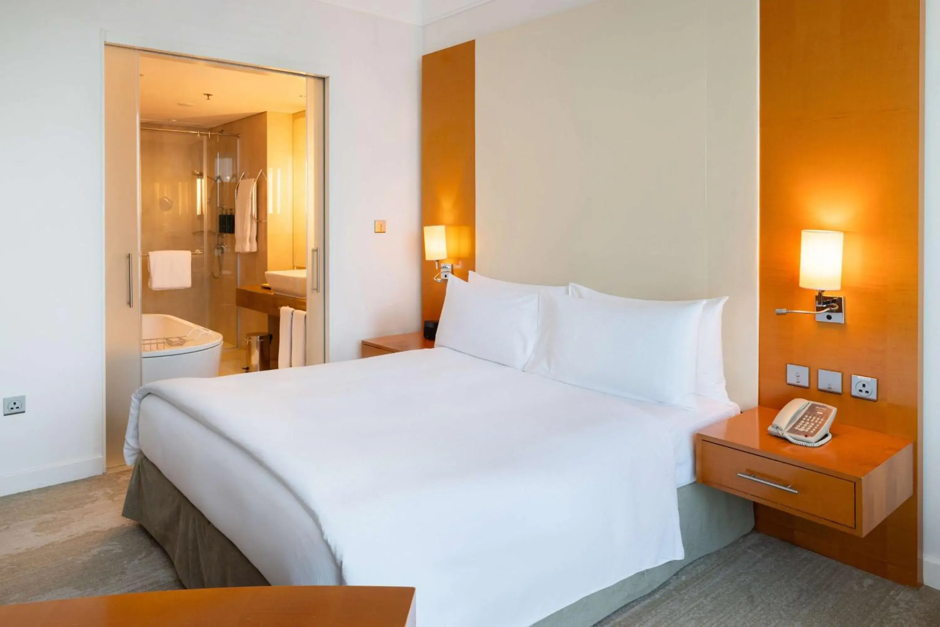 King Room with Sea View in Hilton Doha King Room with Sea View in Hilton Doha