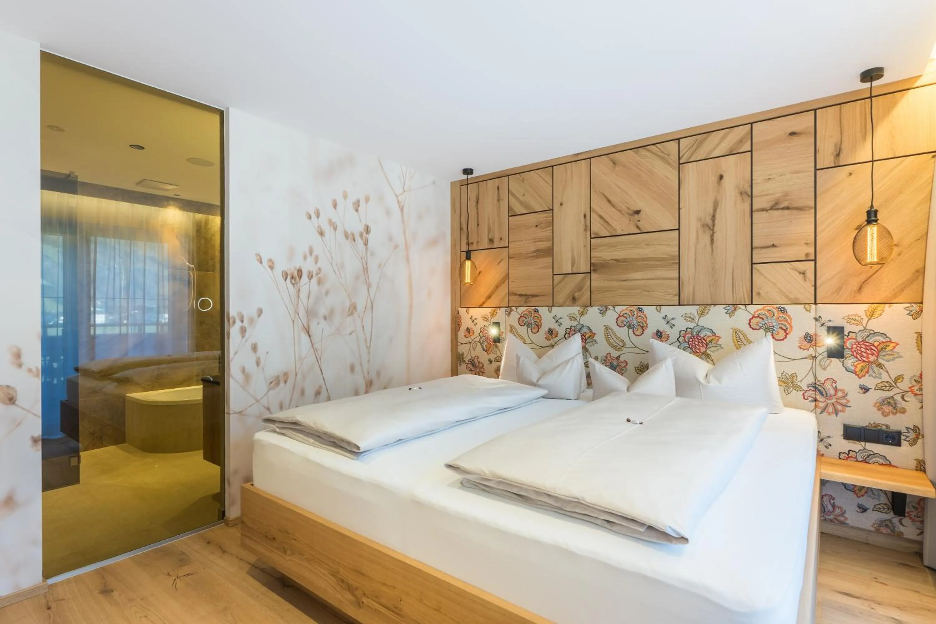 Bed in Hotel Sonnenhof