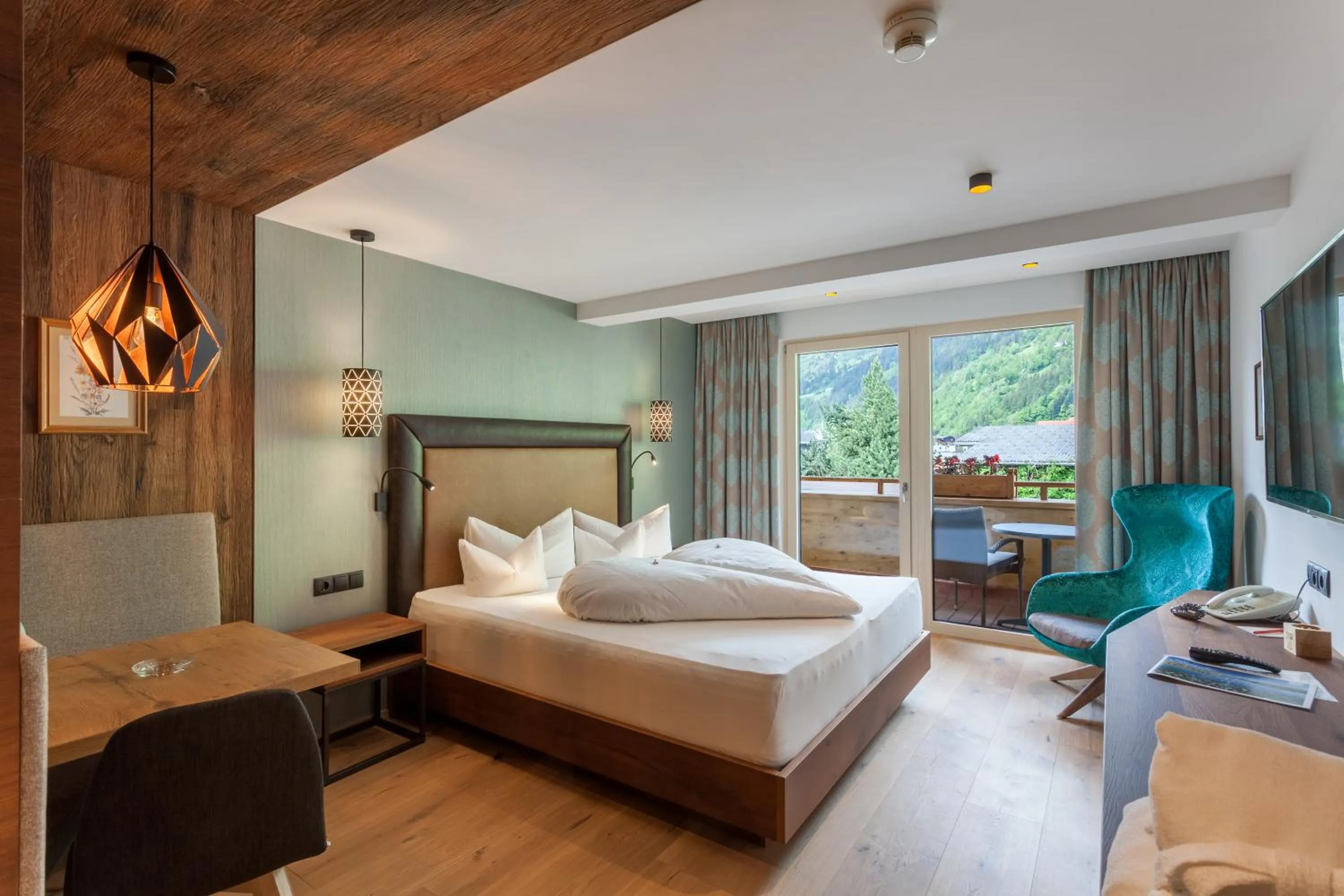 Bed in Hotel Sonnenhof