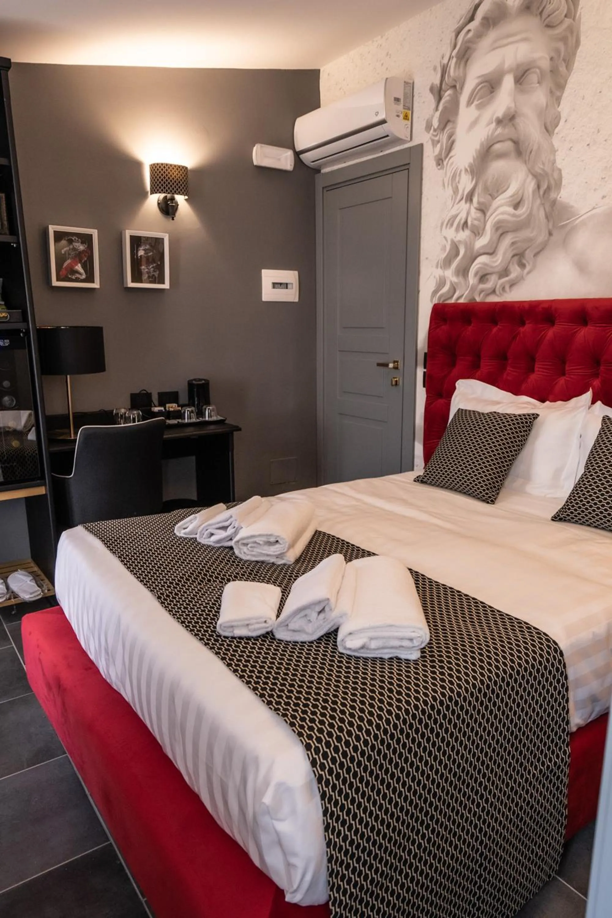 Bed in Relais Manzoni