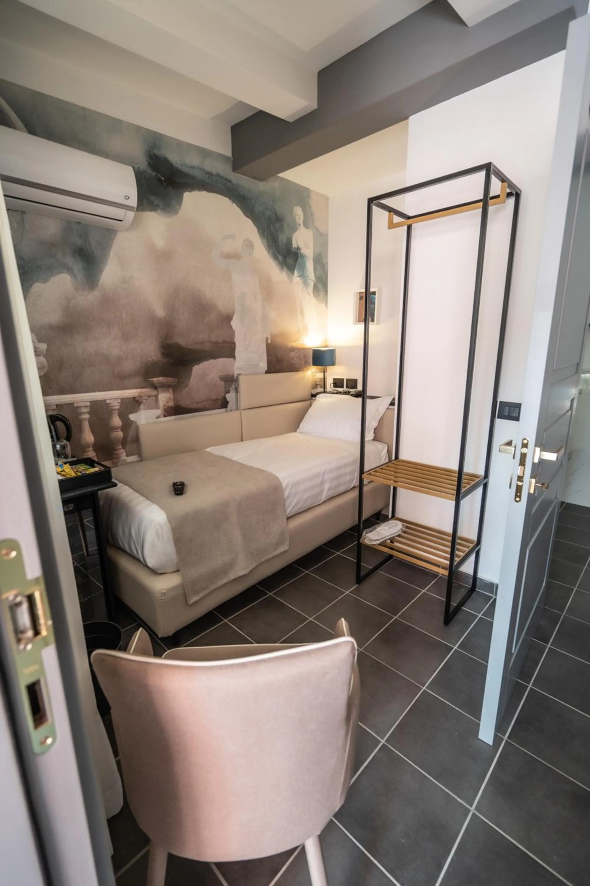 Bathroom, Bed in Relais Manzoni