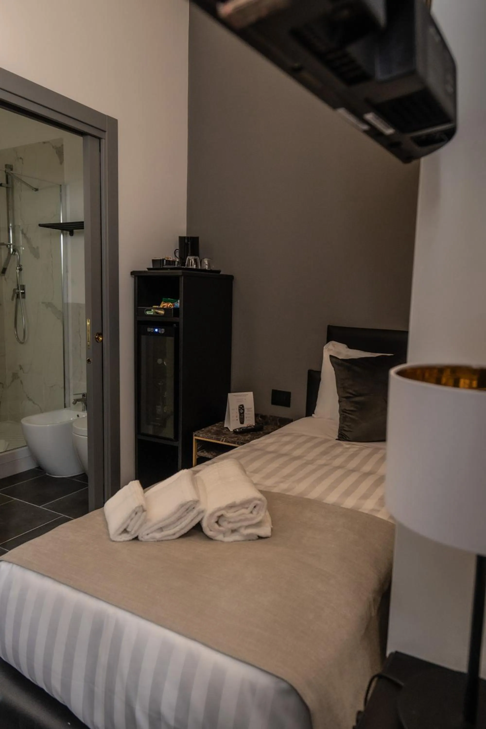 Bed in Relais Manzoni