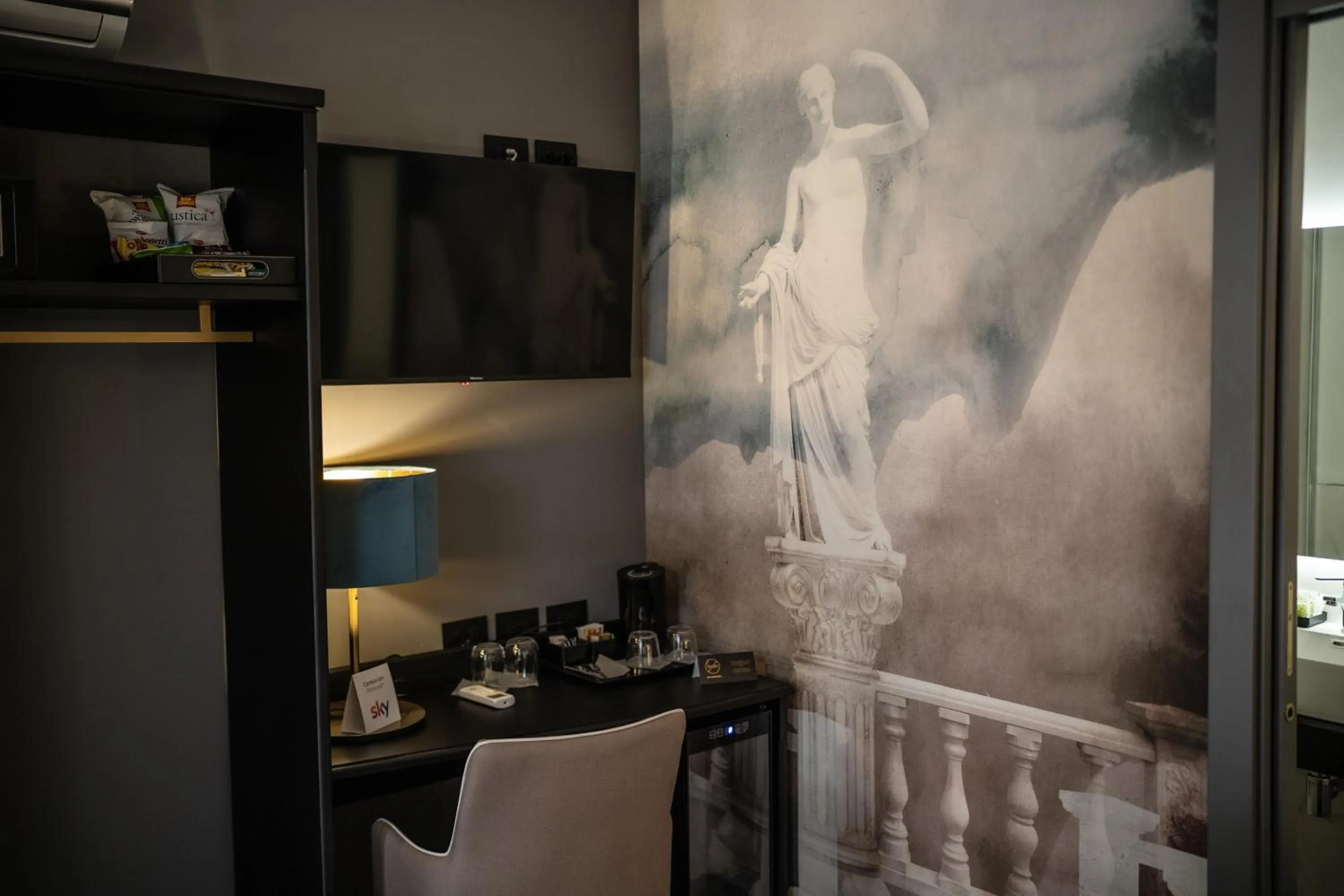 TV and multimedia in Relais Manzoni