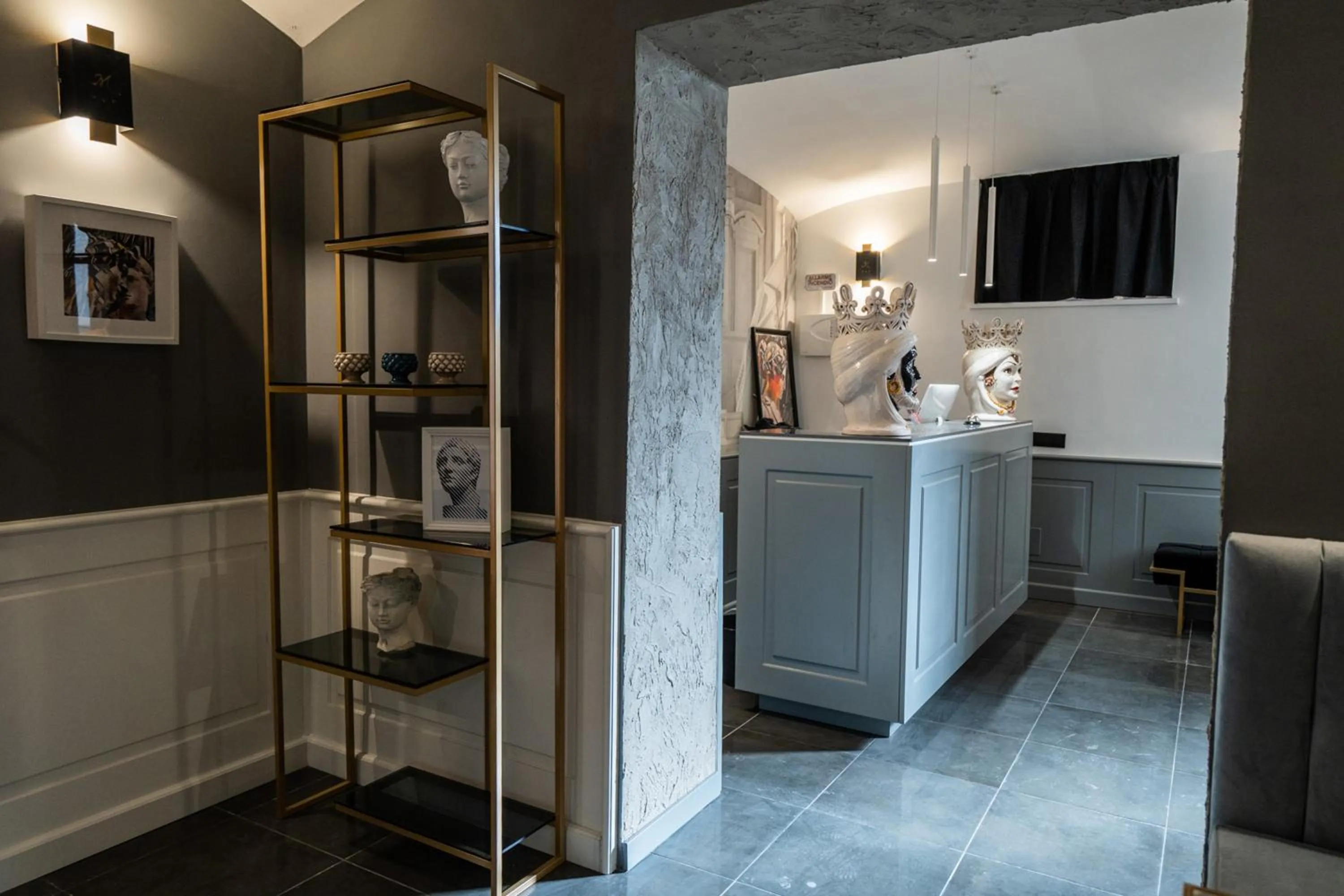 Lobby or reception in Relais Manzoni