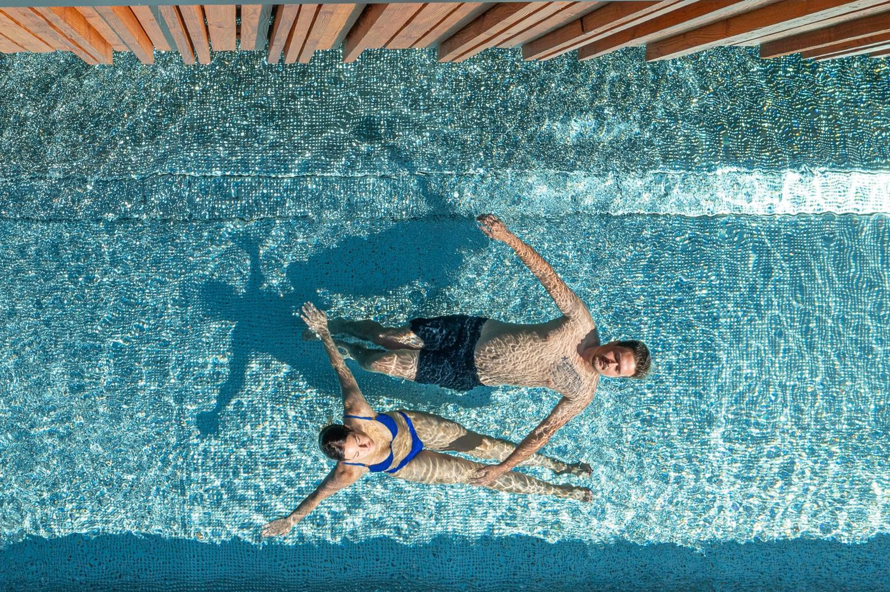 Swimming pool in Berghotel Hauserbauer