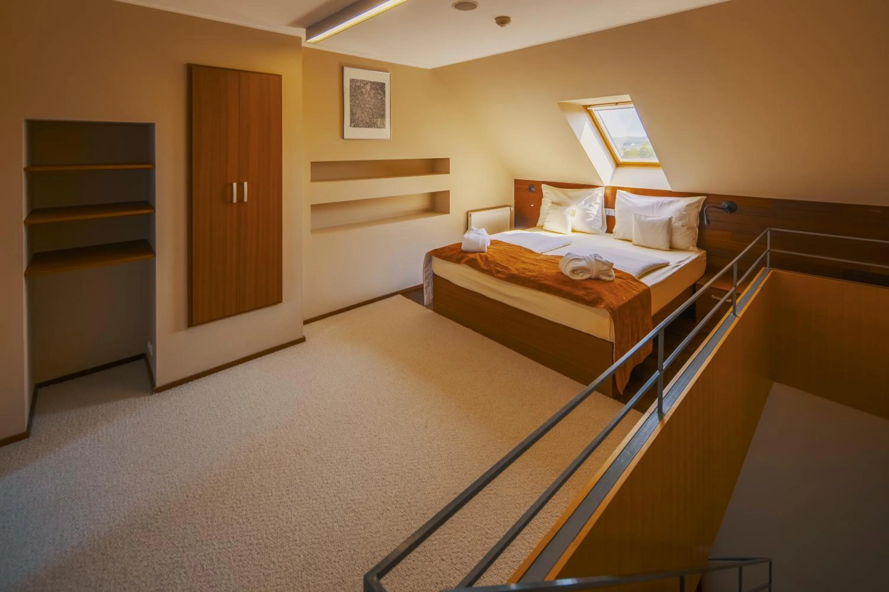 Bedroom, Bed in Park Holiday Congress & Wellness Hotel