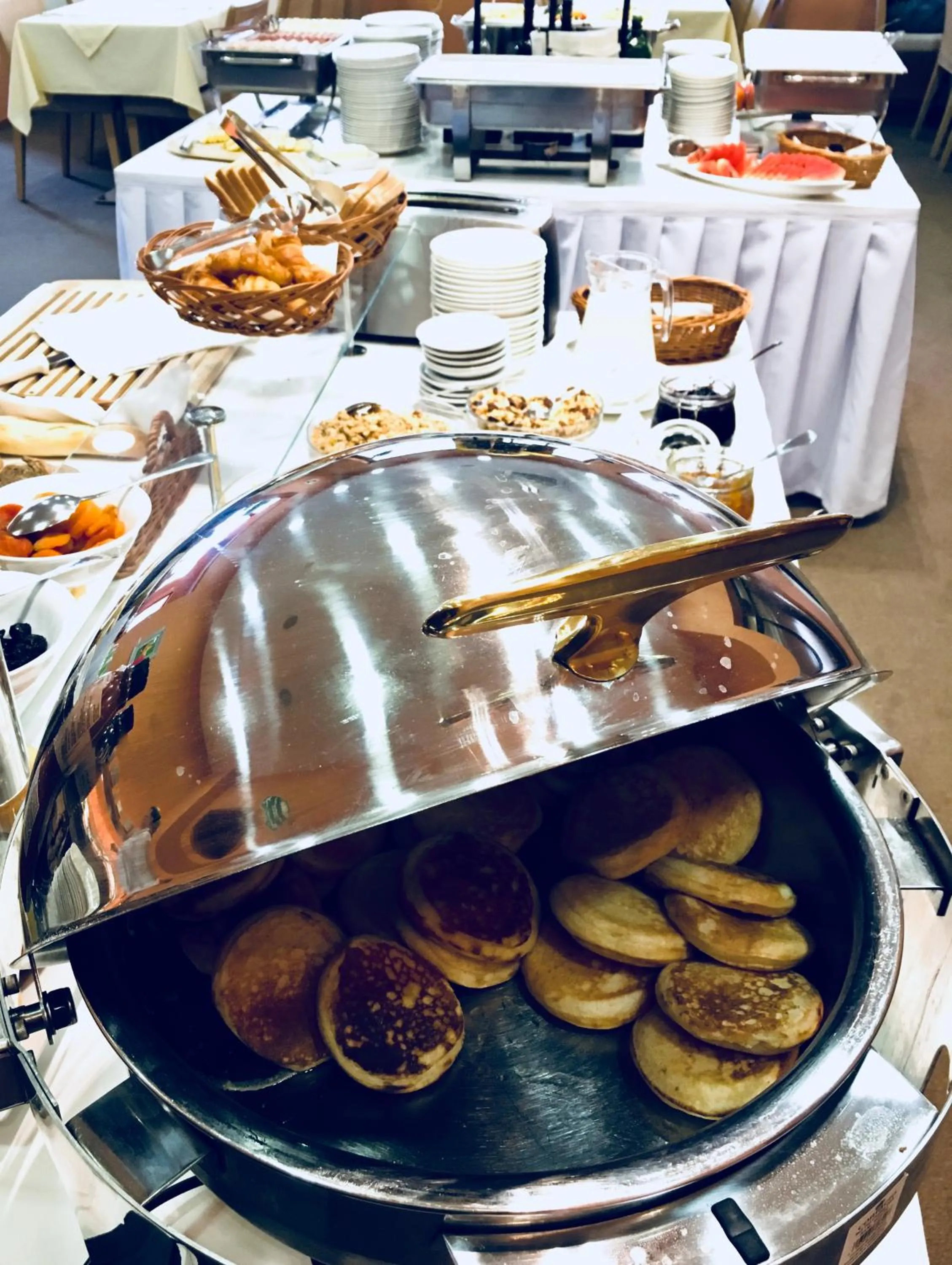 Breakfast in Park Holiday Congress & Wellness Hotel