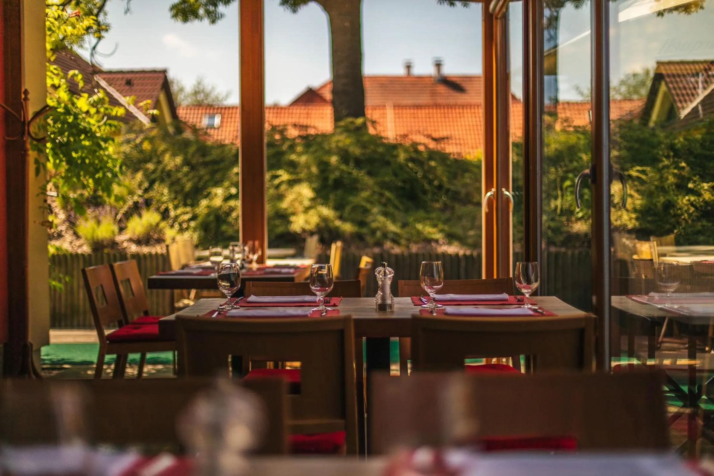 Restaurant/places to eat in Park Holiday Congress & Wellness Hotel