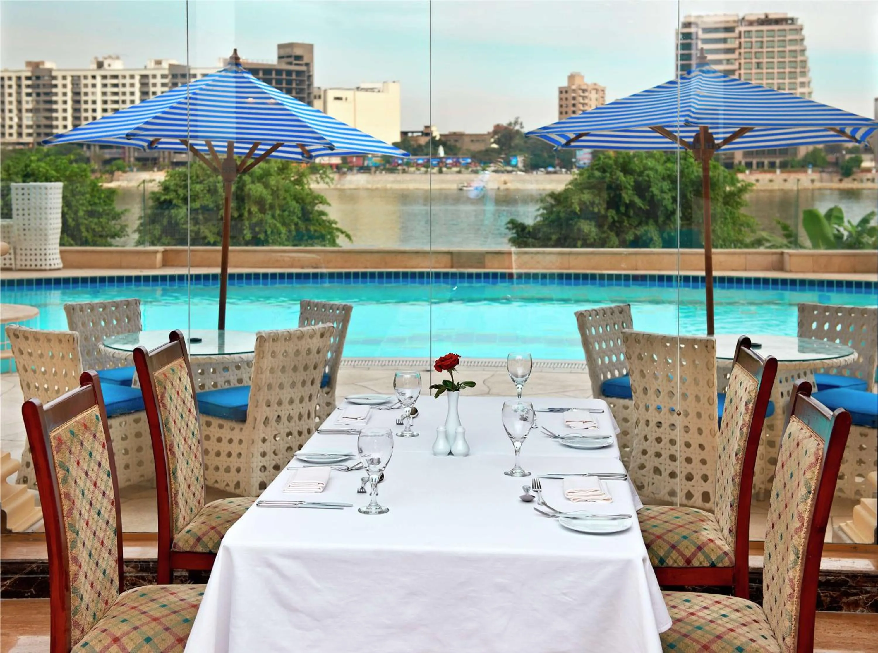 Restaurant/places to eat in Hilton Cairo Zamalek Residences