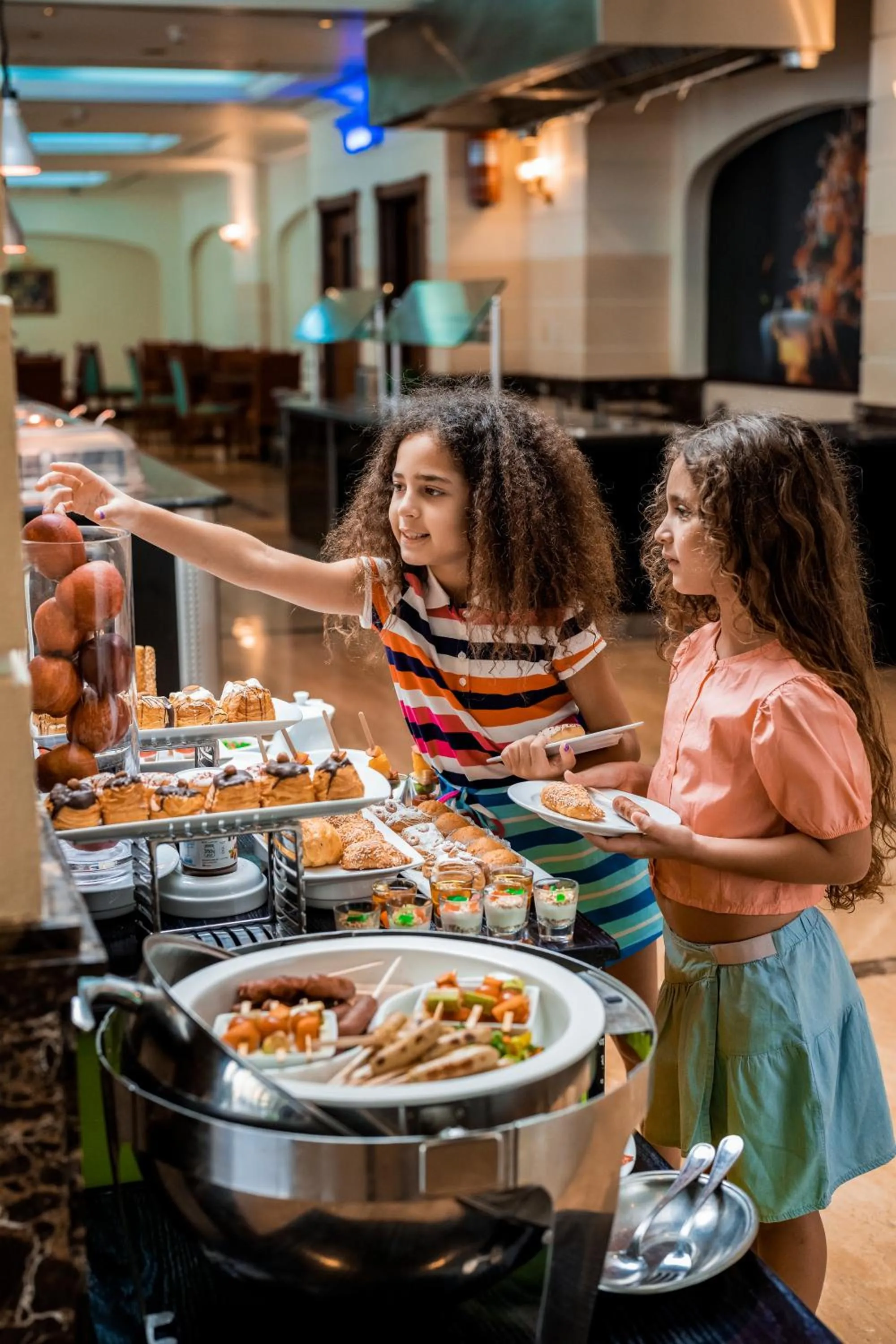 Restaurant/places to eat in Hilton Cairo Zamalek Residences