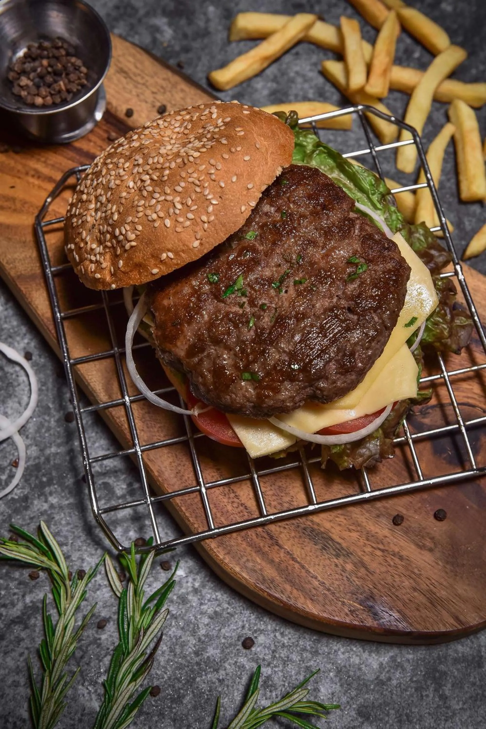 Restaurant/places to eat in Hilton Cairo Zamalek Residences