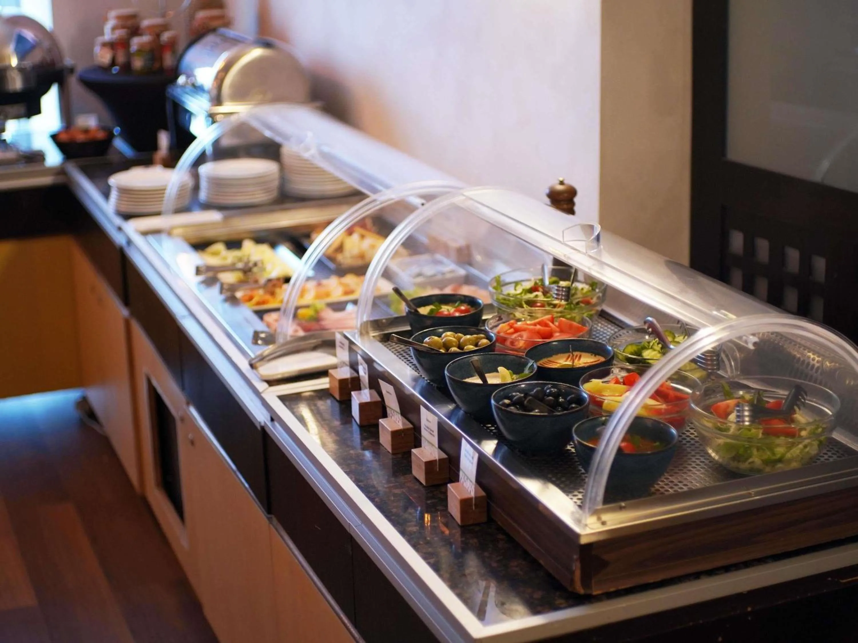 Breakfast in Bucharest Unirii Square - Handwritten Collection