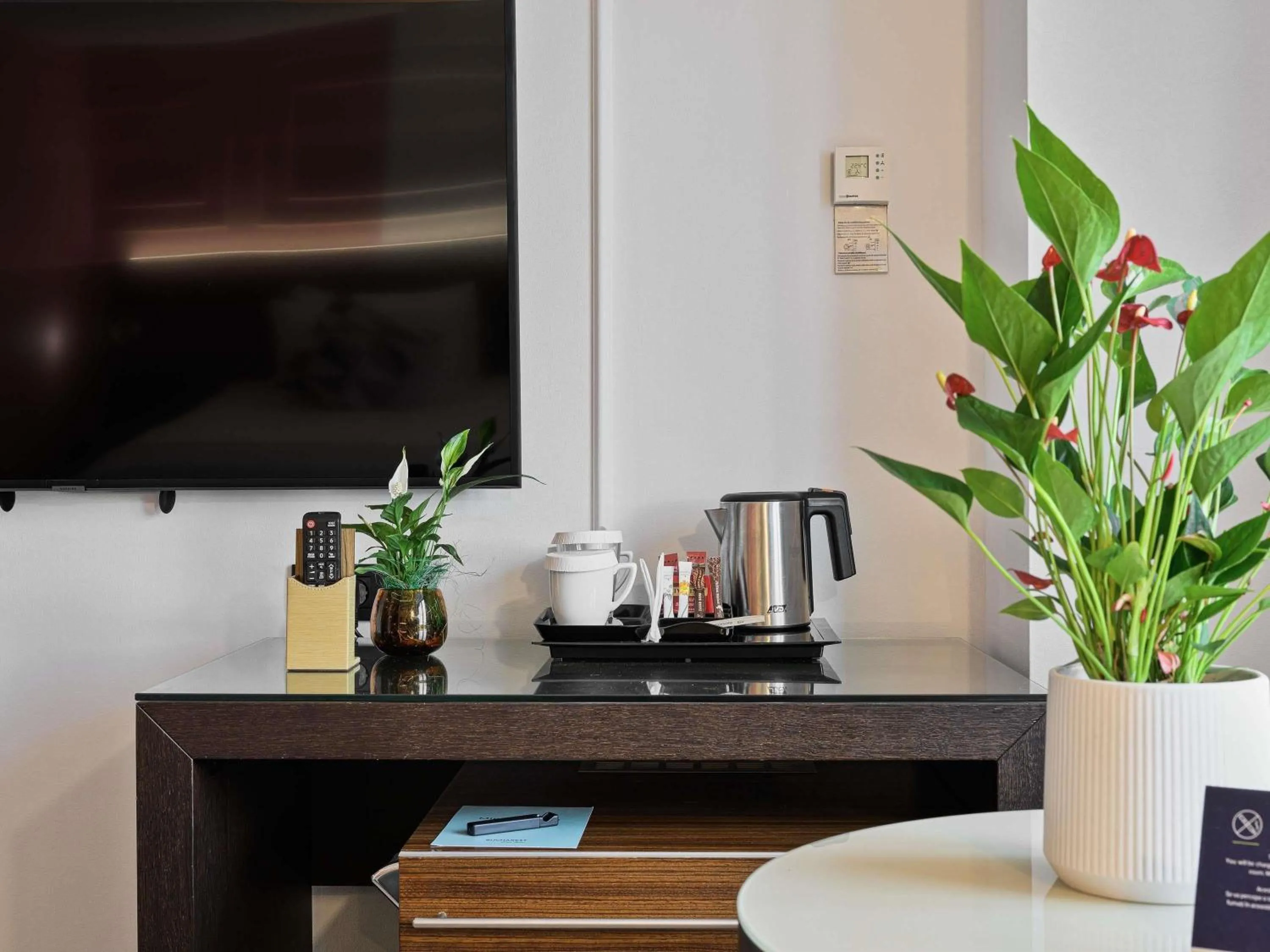 Bedroom in Bucharest Unirii Square - Handwritten Collection