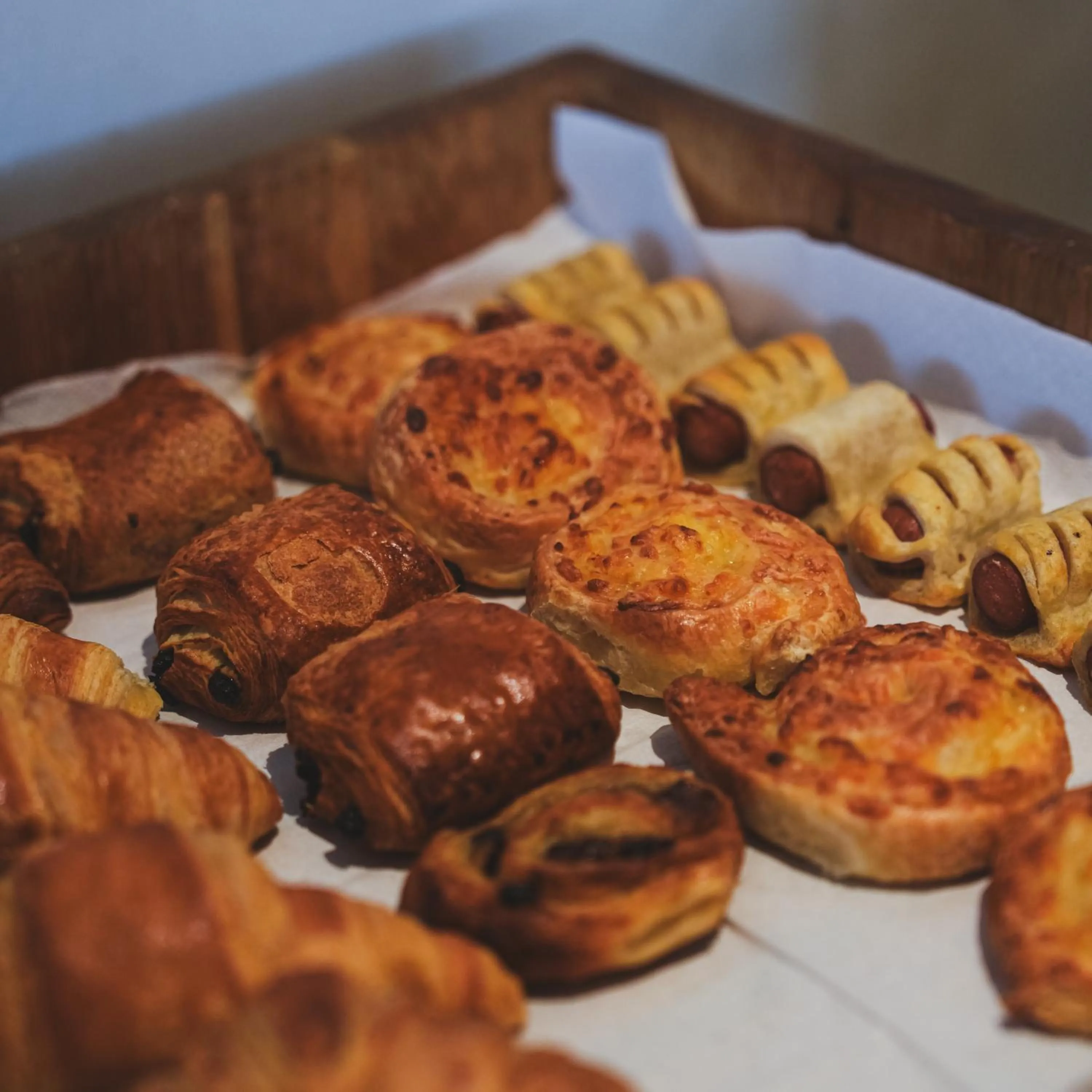 Restaurant/places to eat in Bucharest Unirii Square - Handwritten Collection