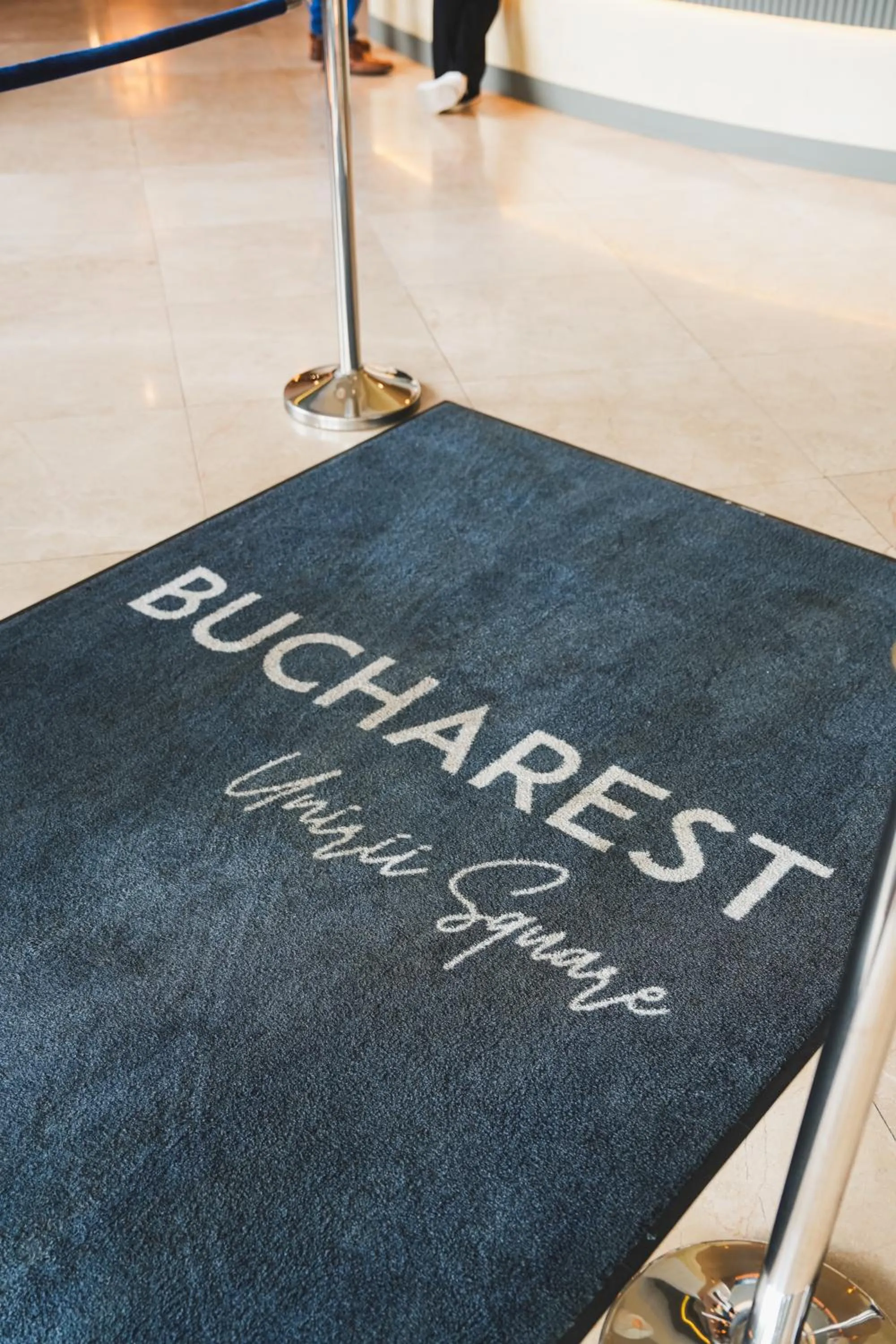 Property building in Bucharest Unirii Square - Handwritten Collection