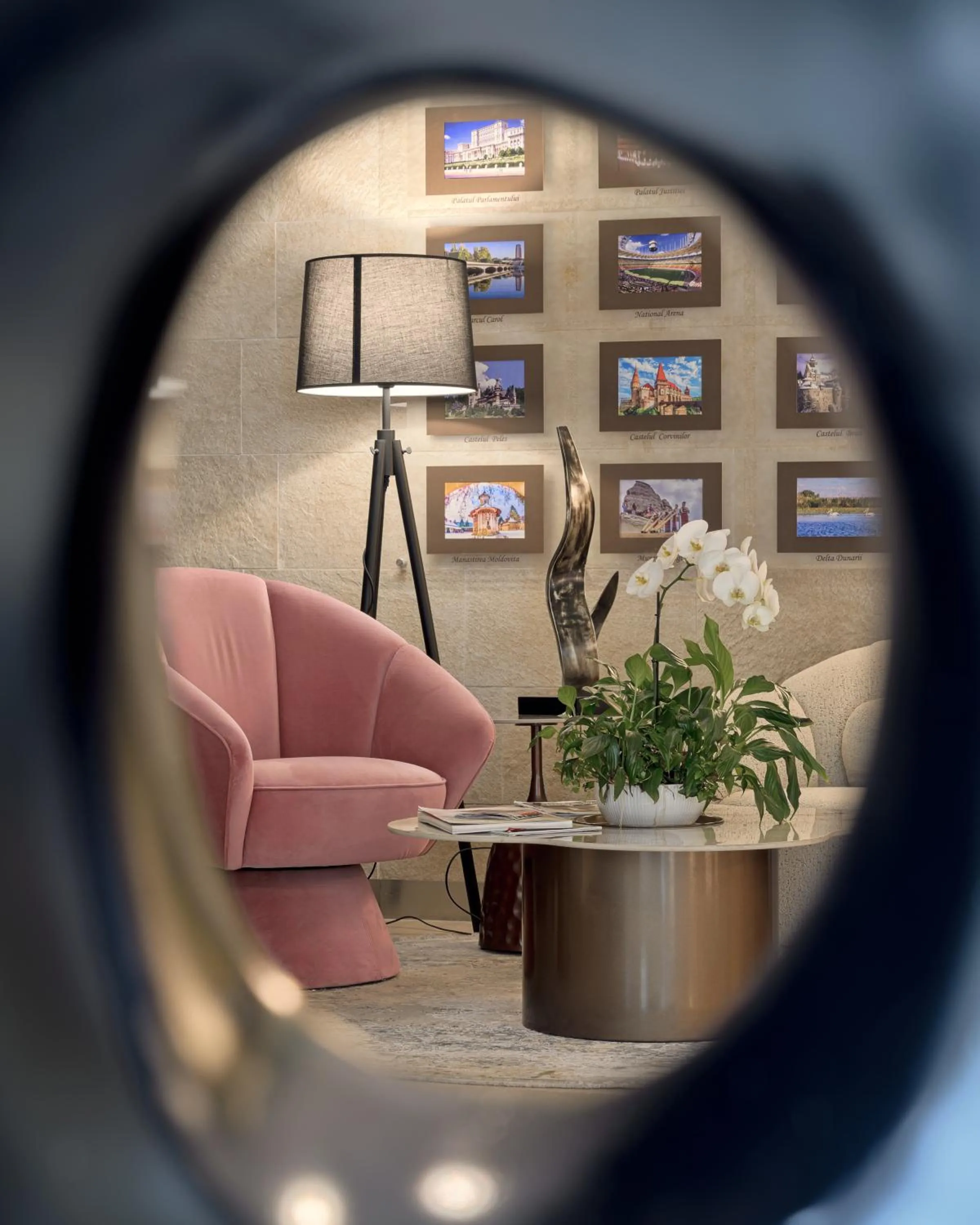 Decorative detail in Bucharest Unirii Square - Handwritten Collection