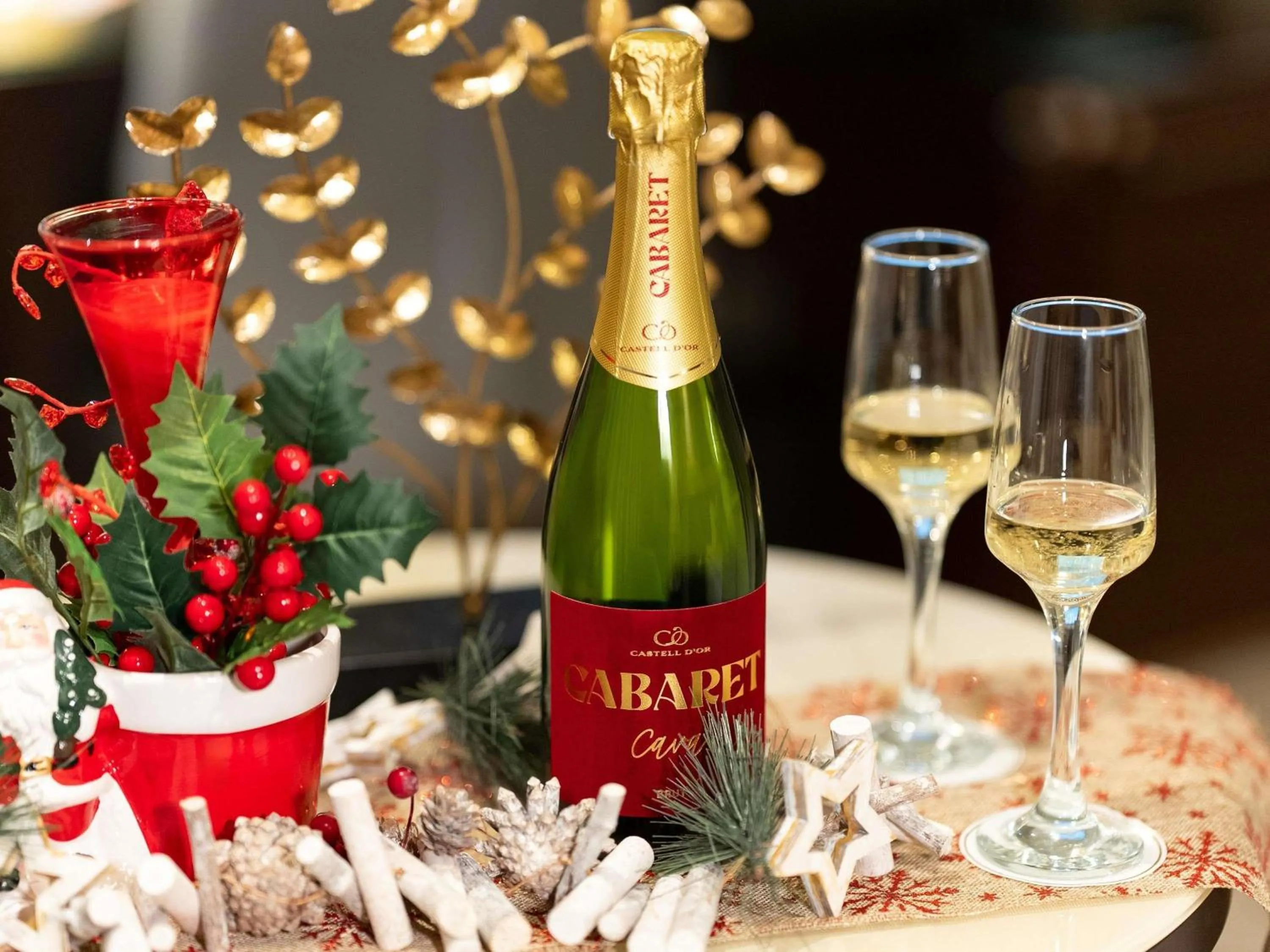 Bedroom in Bucharest Unirii Square - Handwritten Collection