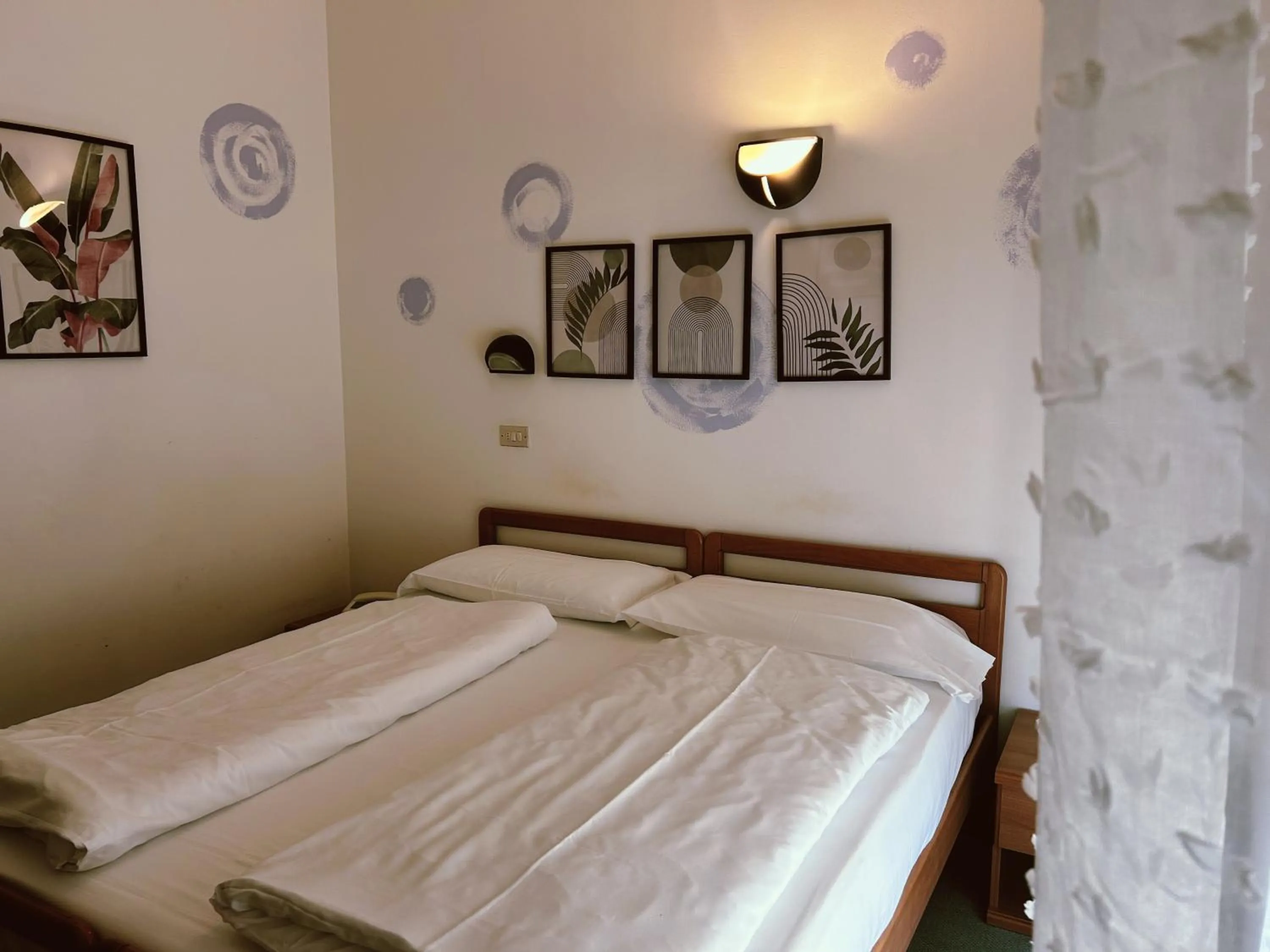 Bed in Hotel Alberello - Varone