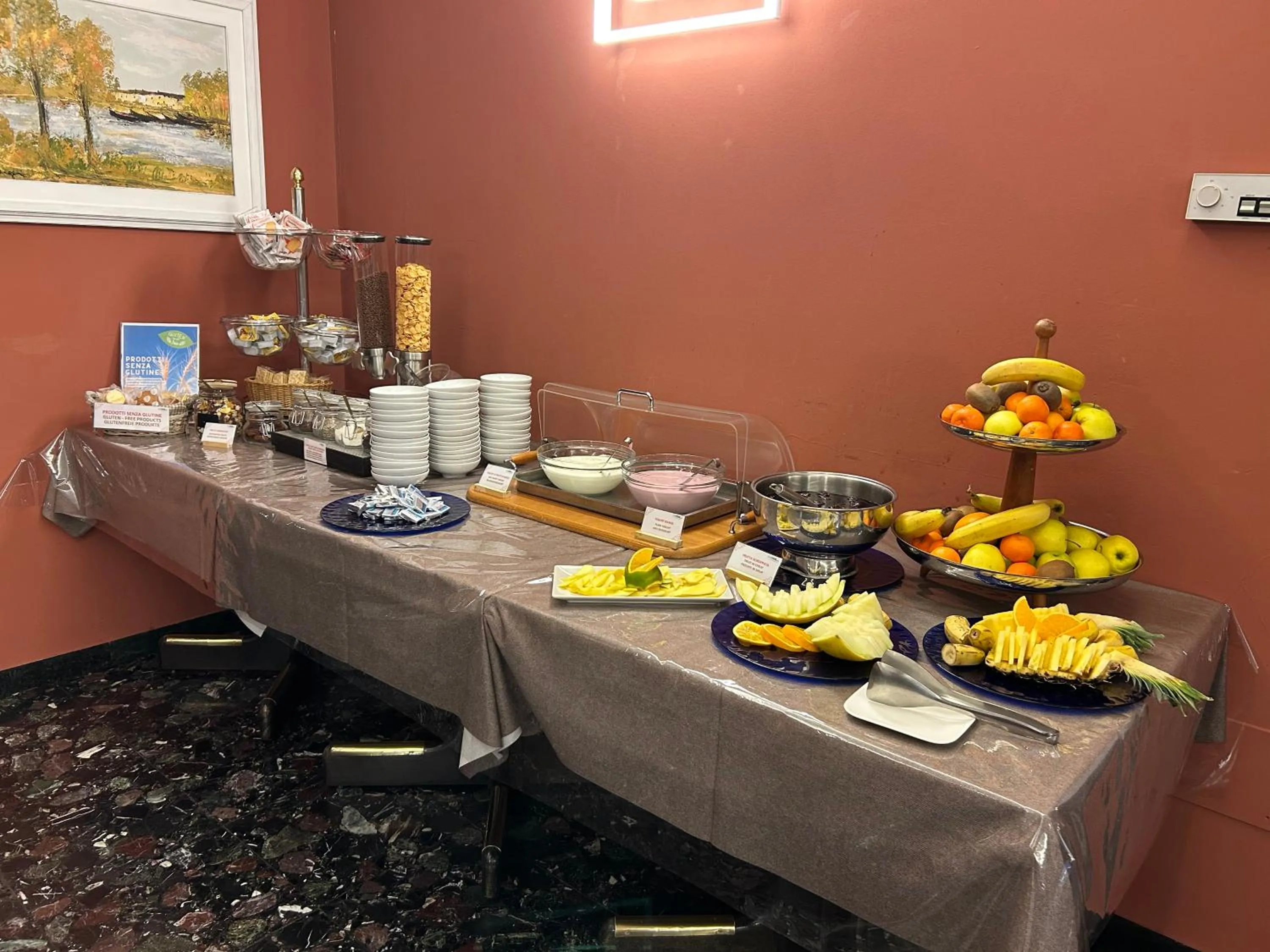 Buffet breakfast in Hotel Alberello - Varone