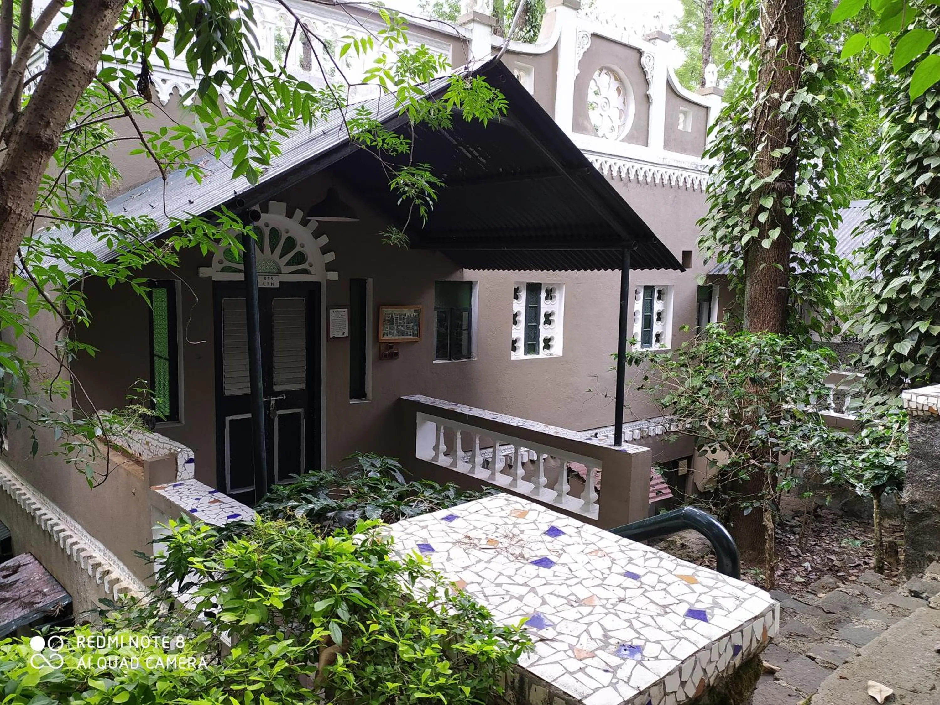 Property building in INDeco Lake Forest