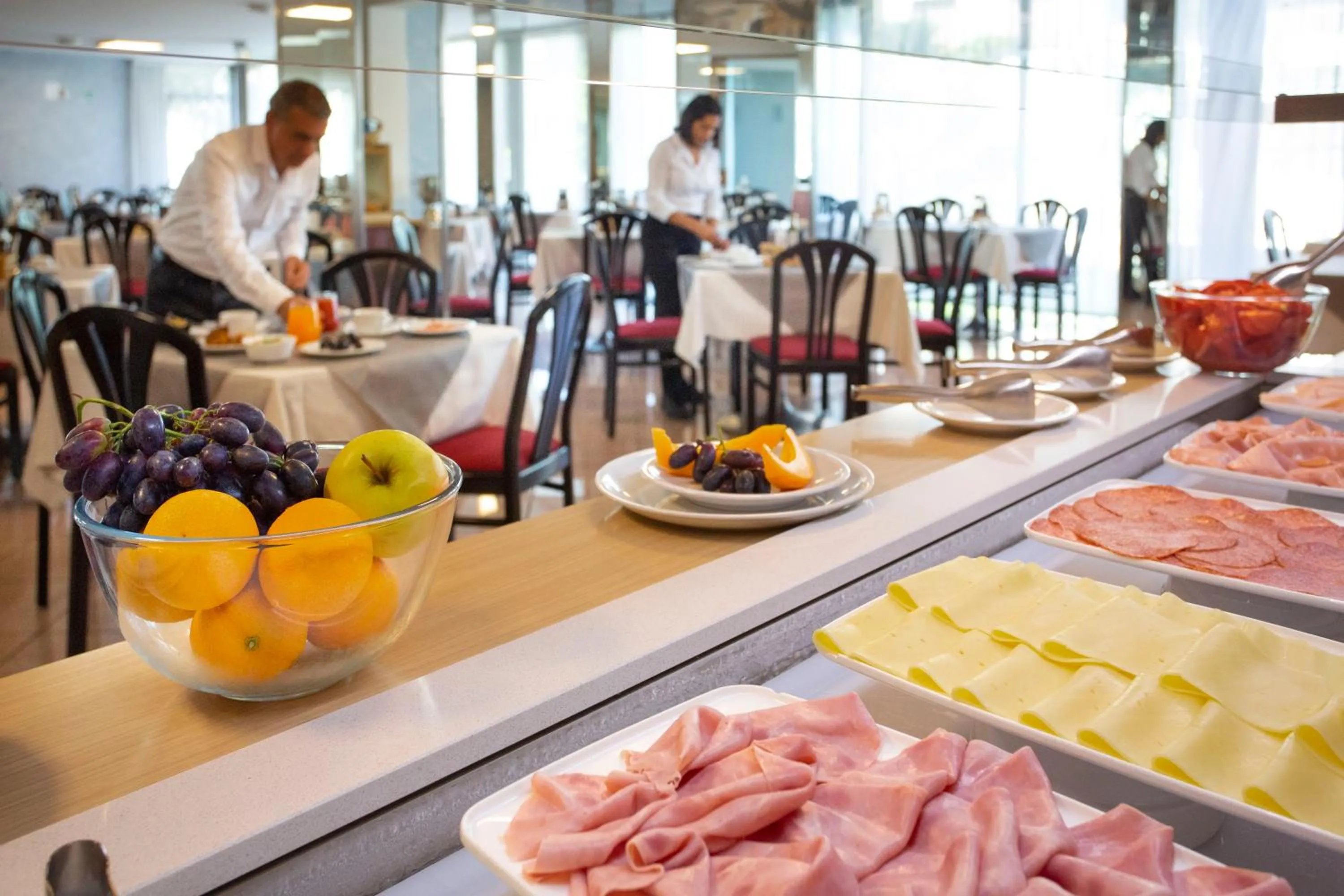 Restaurant/places to eat in SunLake Hotel