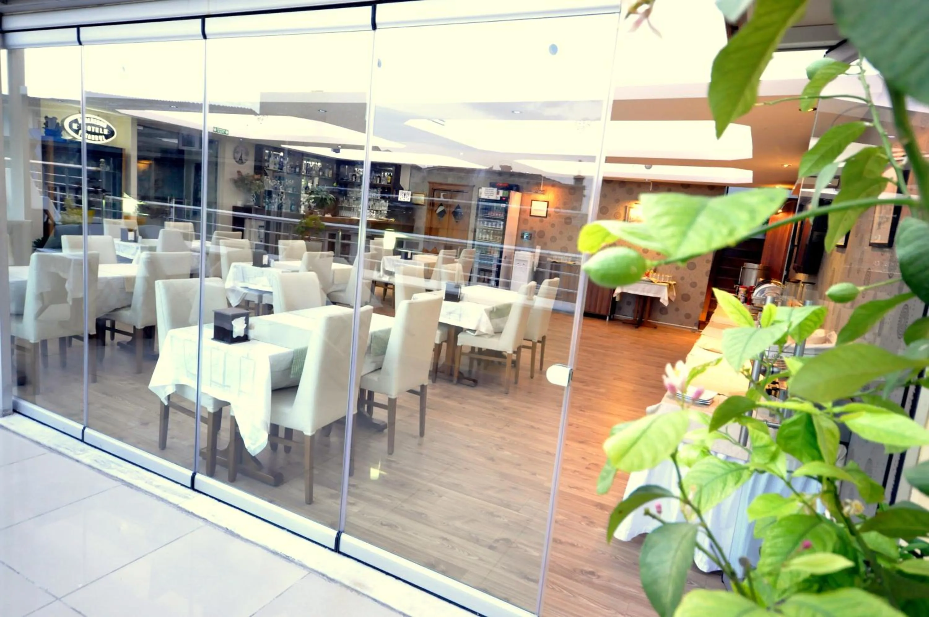 Restaurant/places to eat in Khalkedon Hotel Istanbul