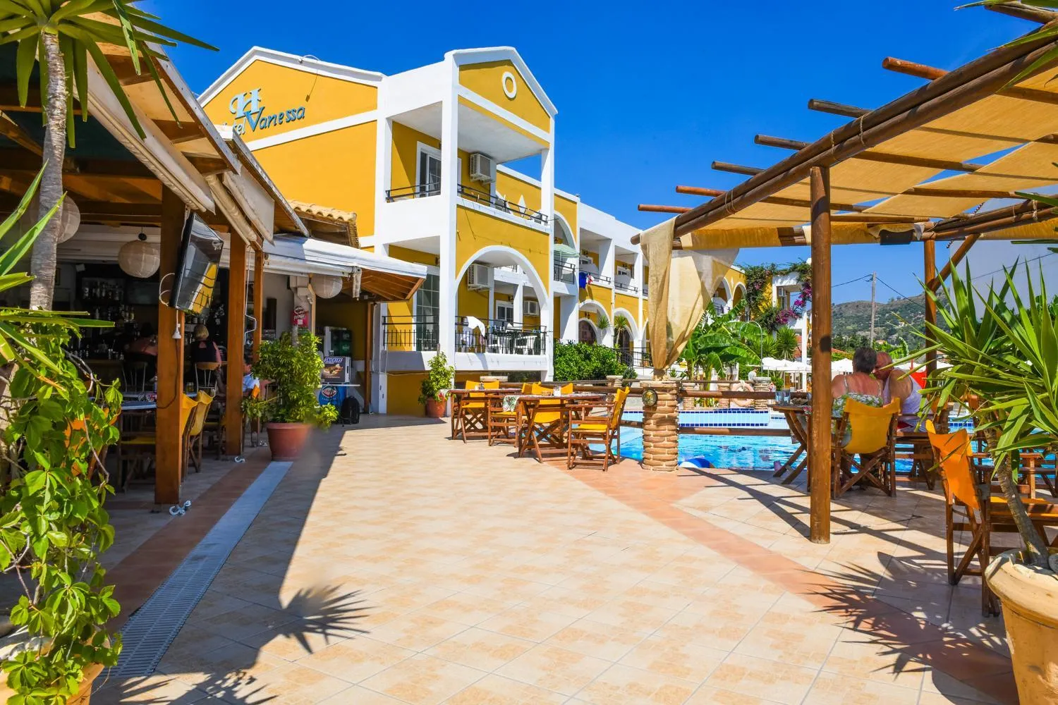 Patio in Vanessa Hotel