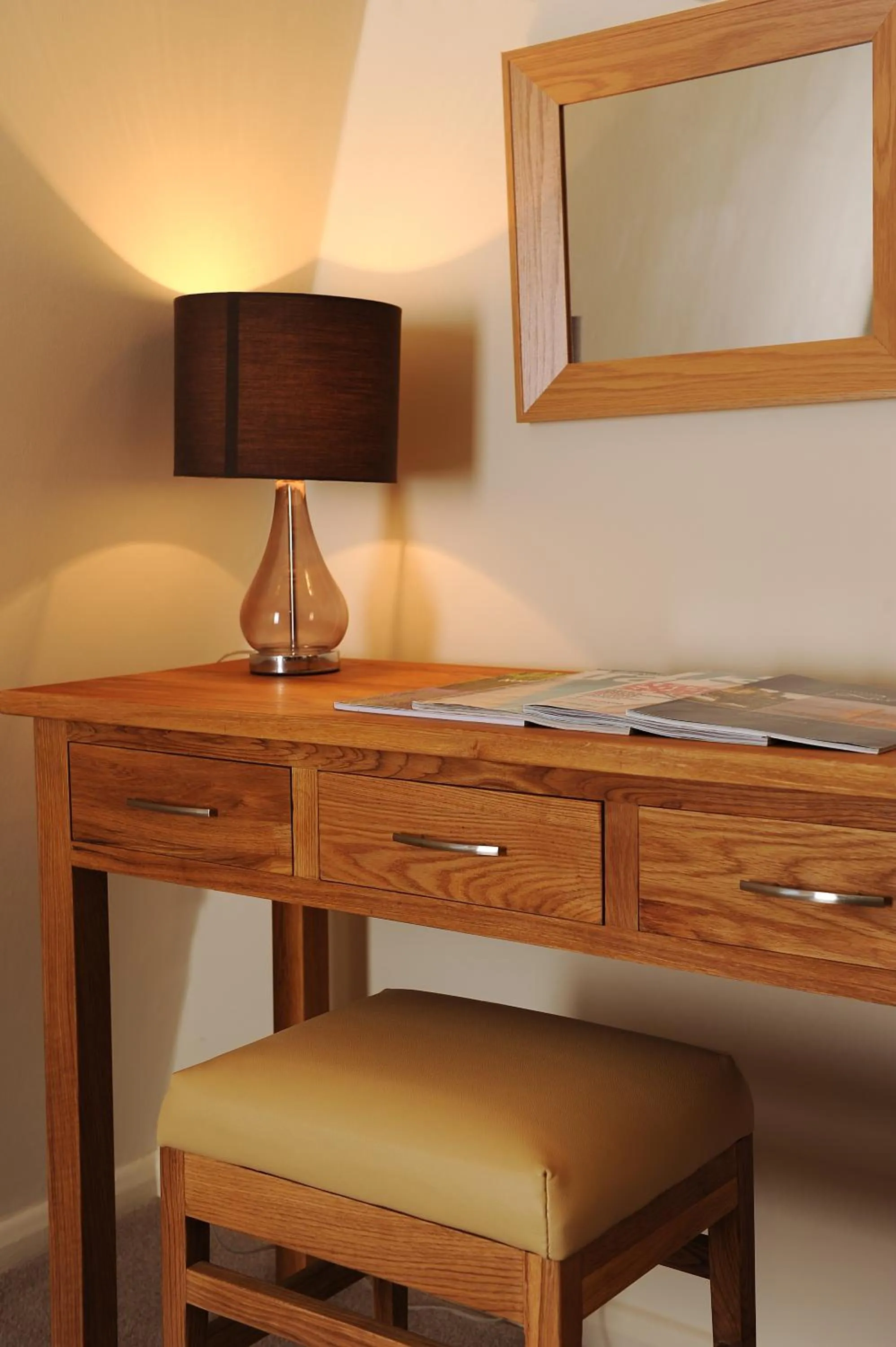 hair dresser in The Marquess of Exeter