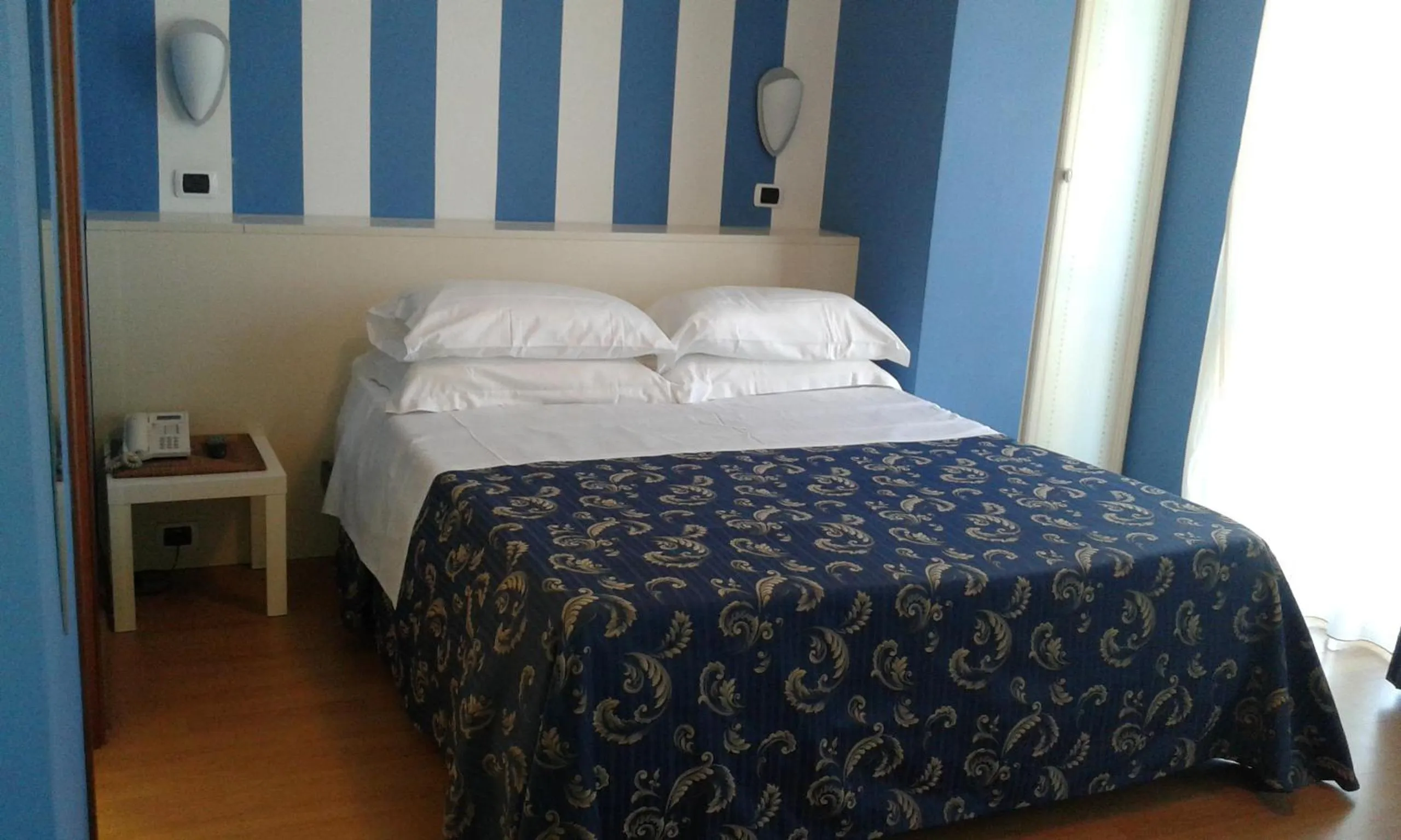 Bed in Hotel La Palazzina