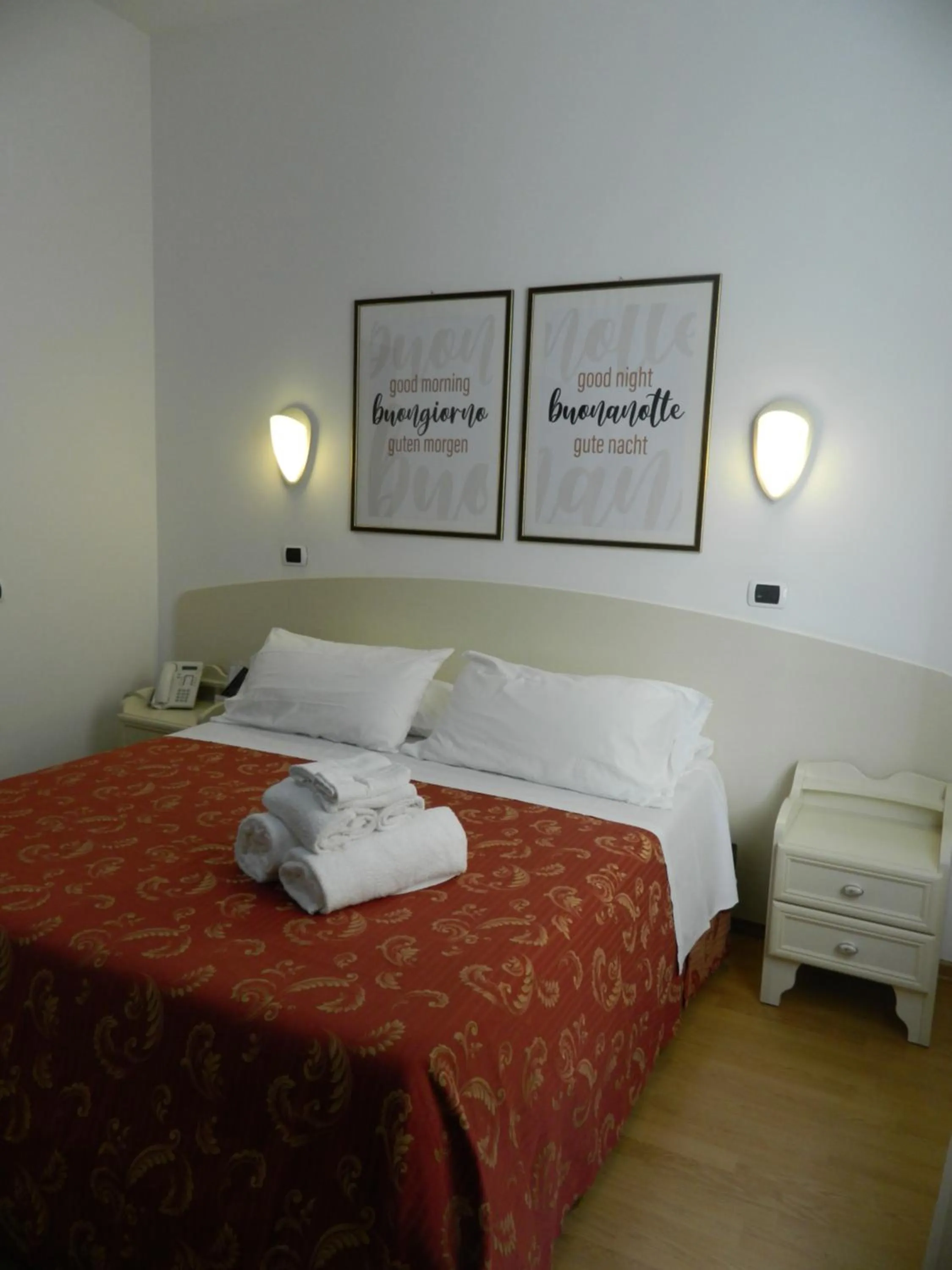 Bed in Hotel La Palazzina