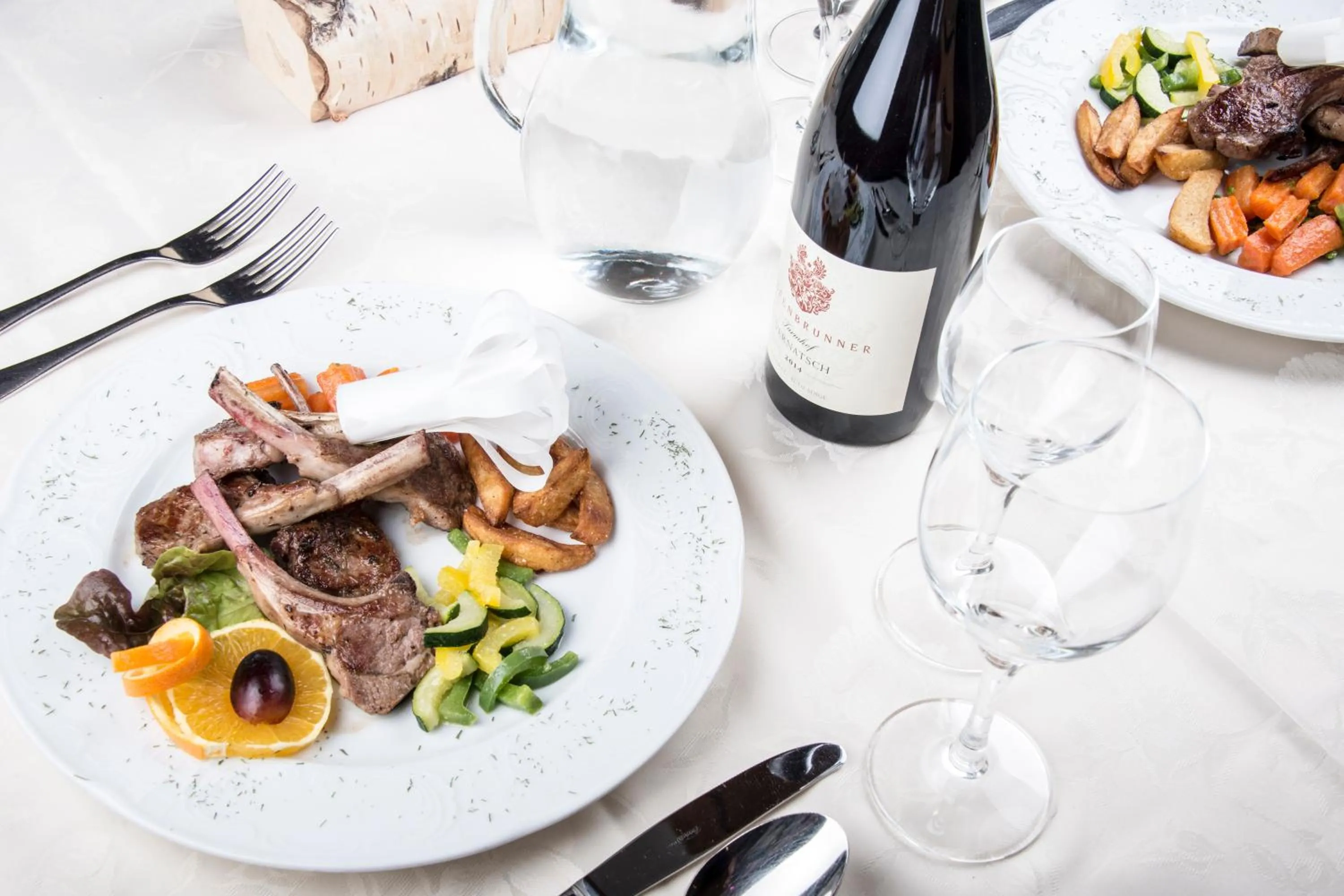 Restaurant/places to eat in Turmhotel Gschwendt