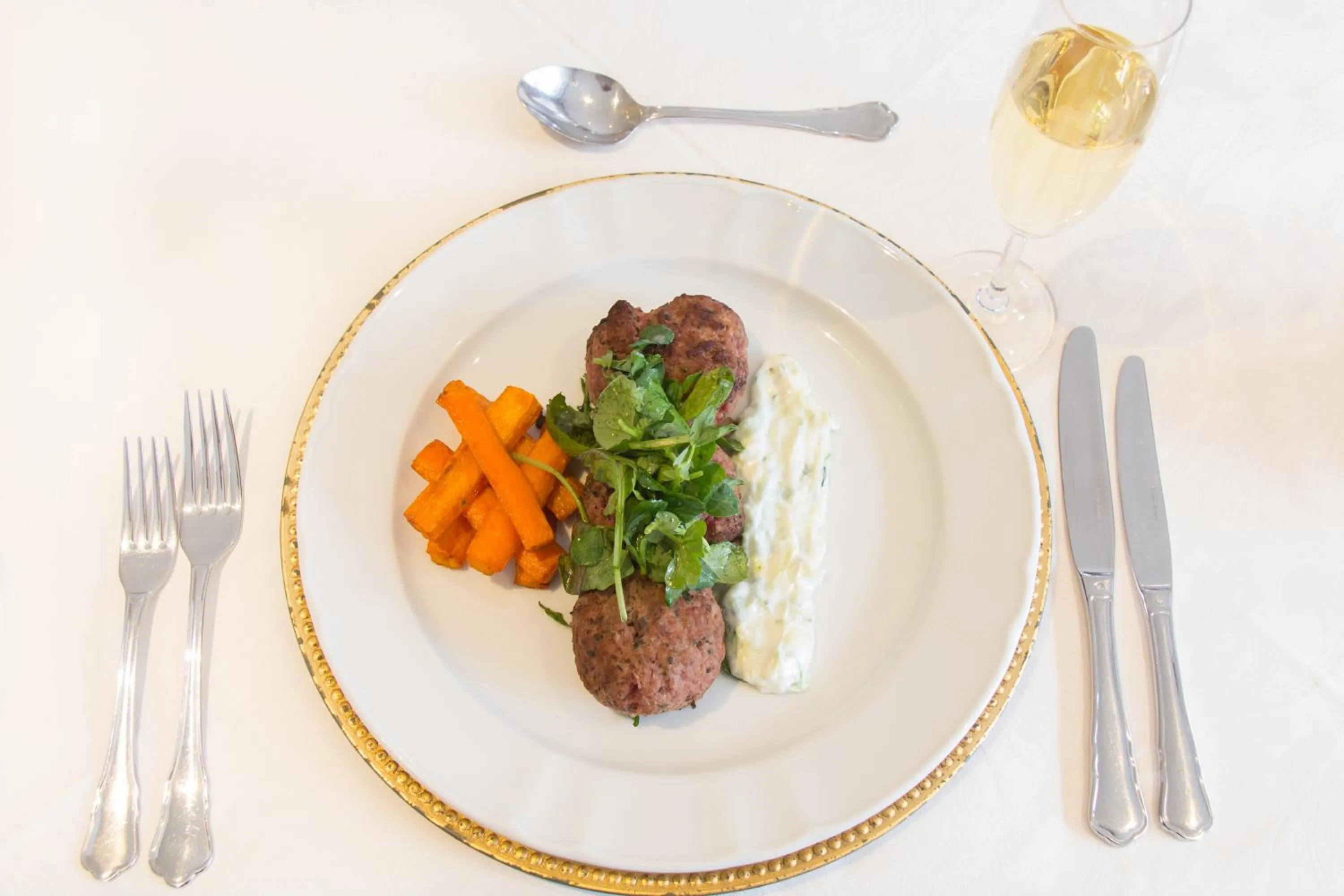 Food and drinks in The Syrene Boutique Hotel