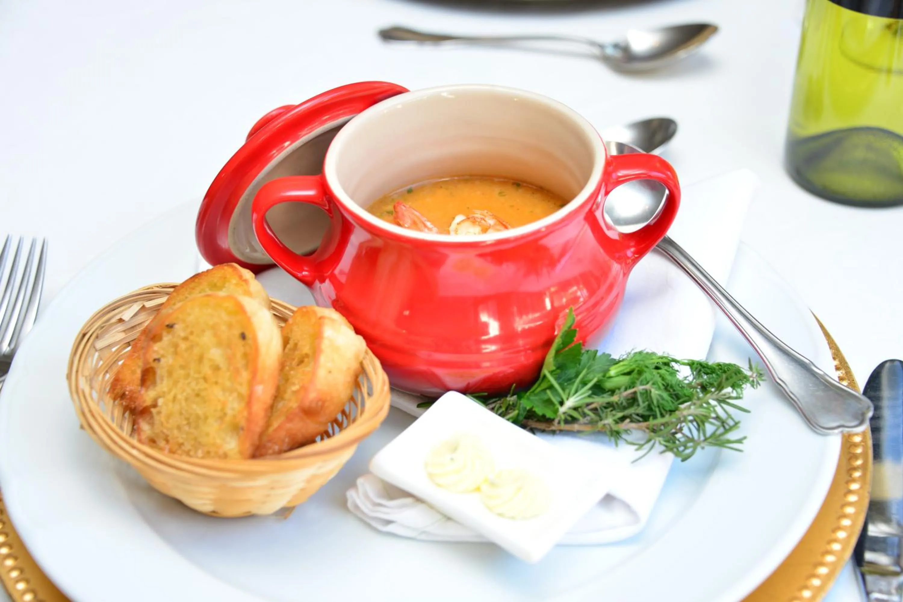 Food and drinks in The Syrene Boutique Hotel